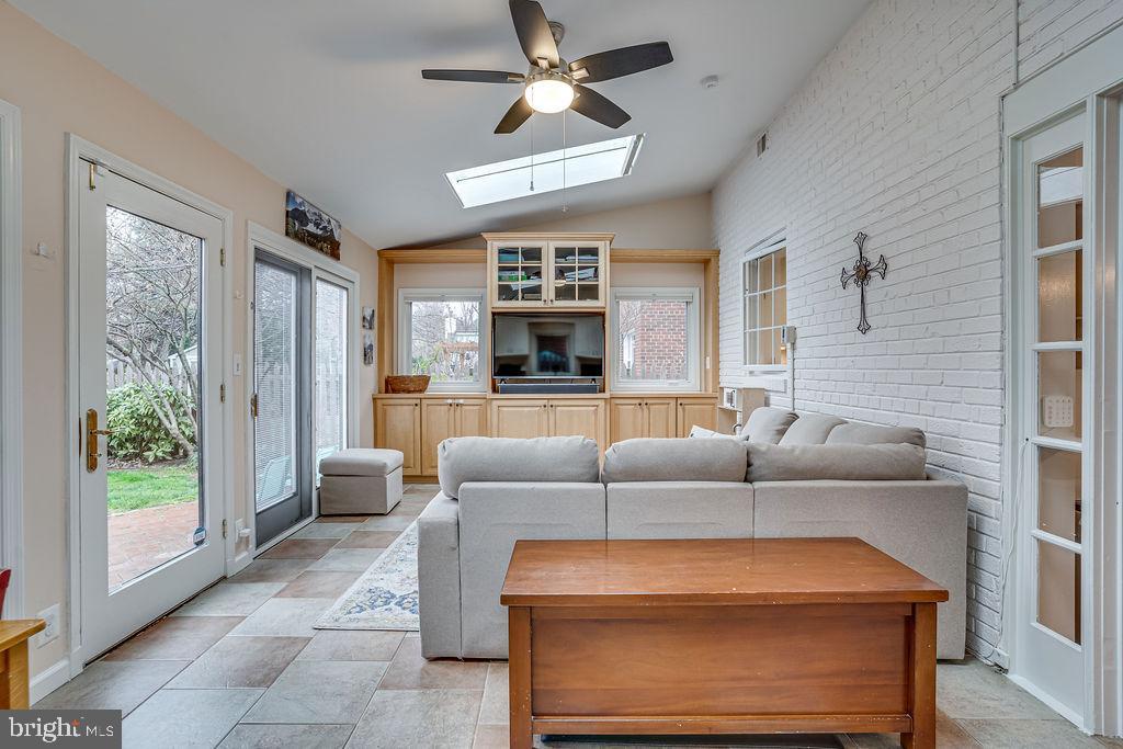 DEL RAY/MT IDA - Residential Lease