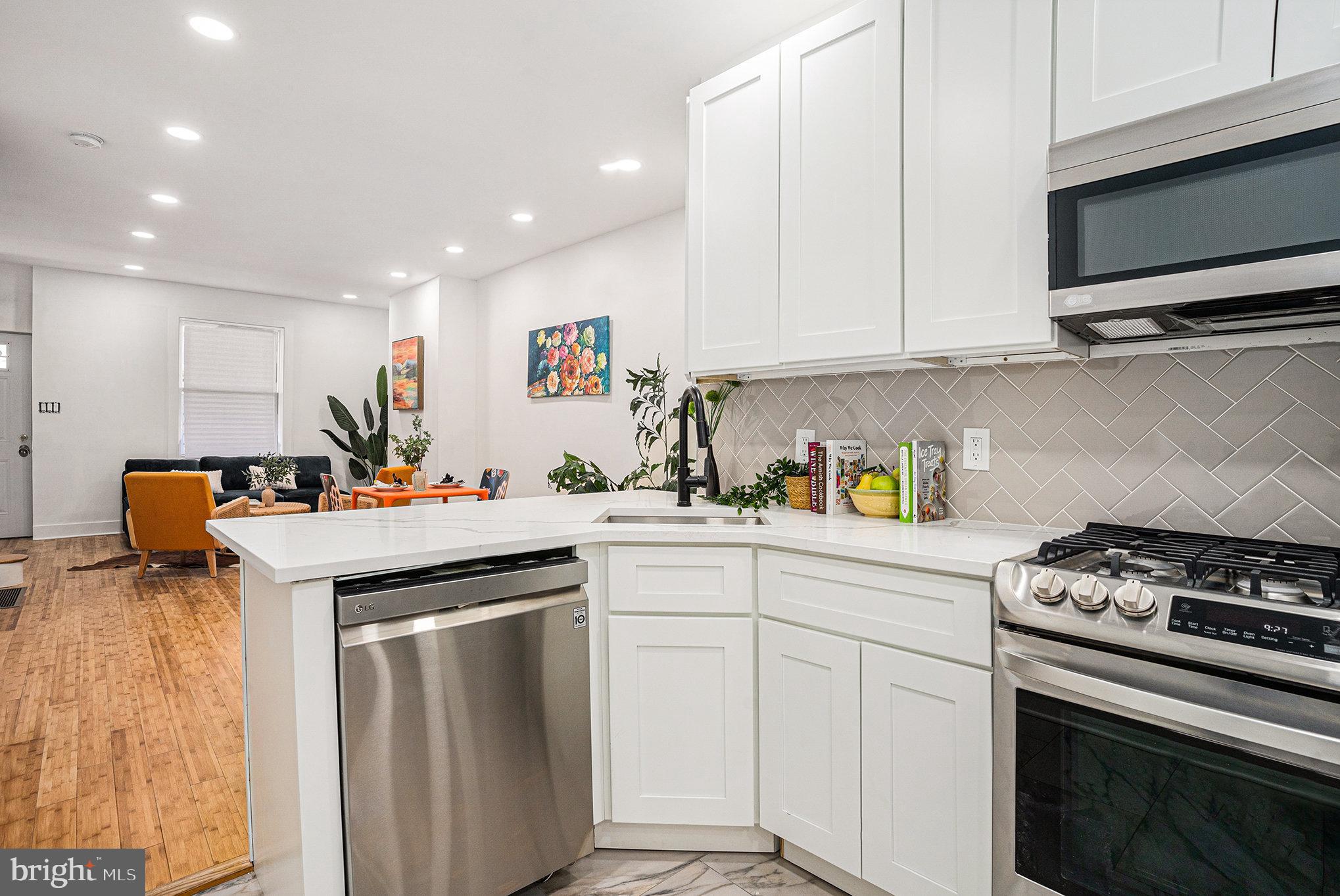 GERMANTOWN (WEST) - Residential