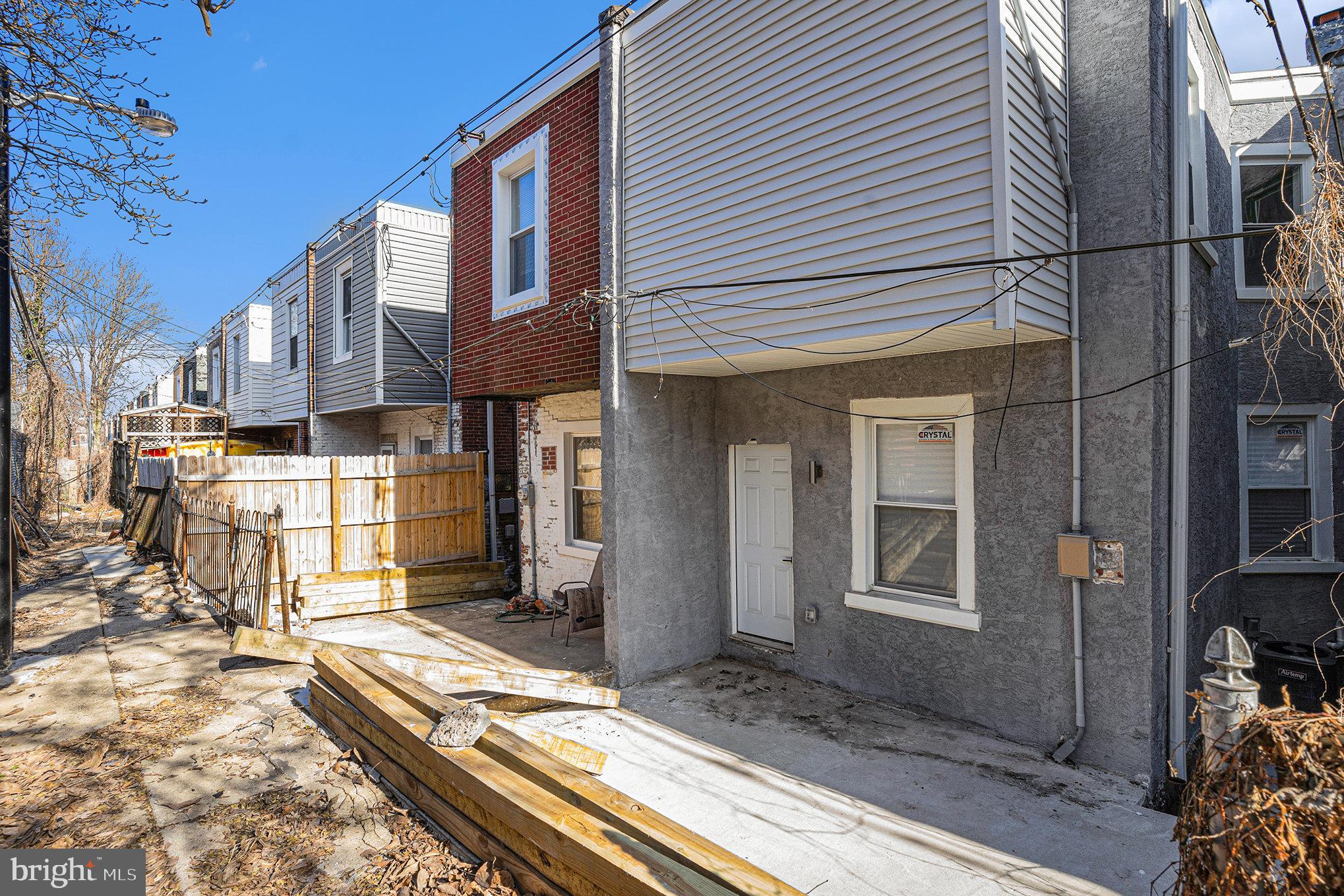 GERMANTOWN (WEST) - Residential