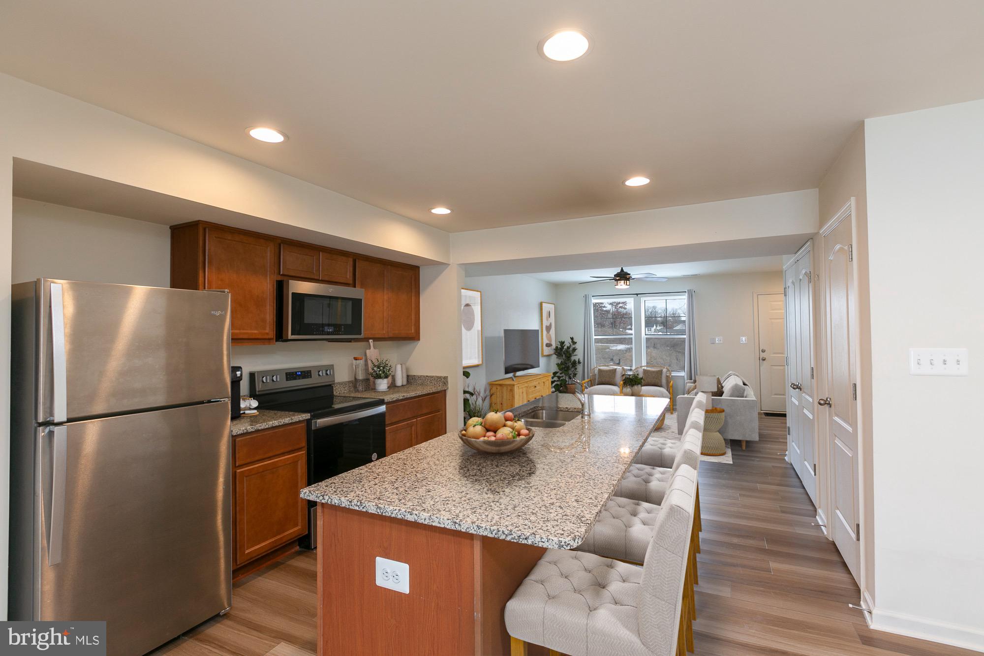 WHISPERING PINES - Residential