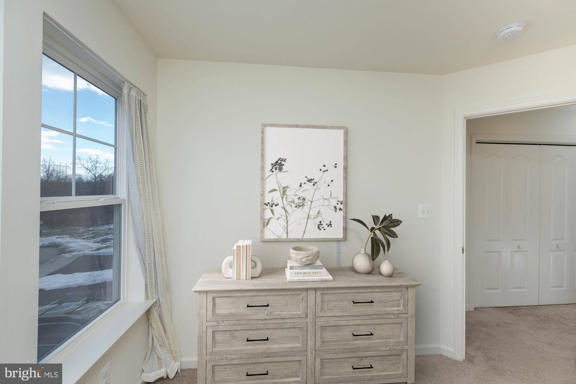 WHISPERING PINES - Residential