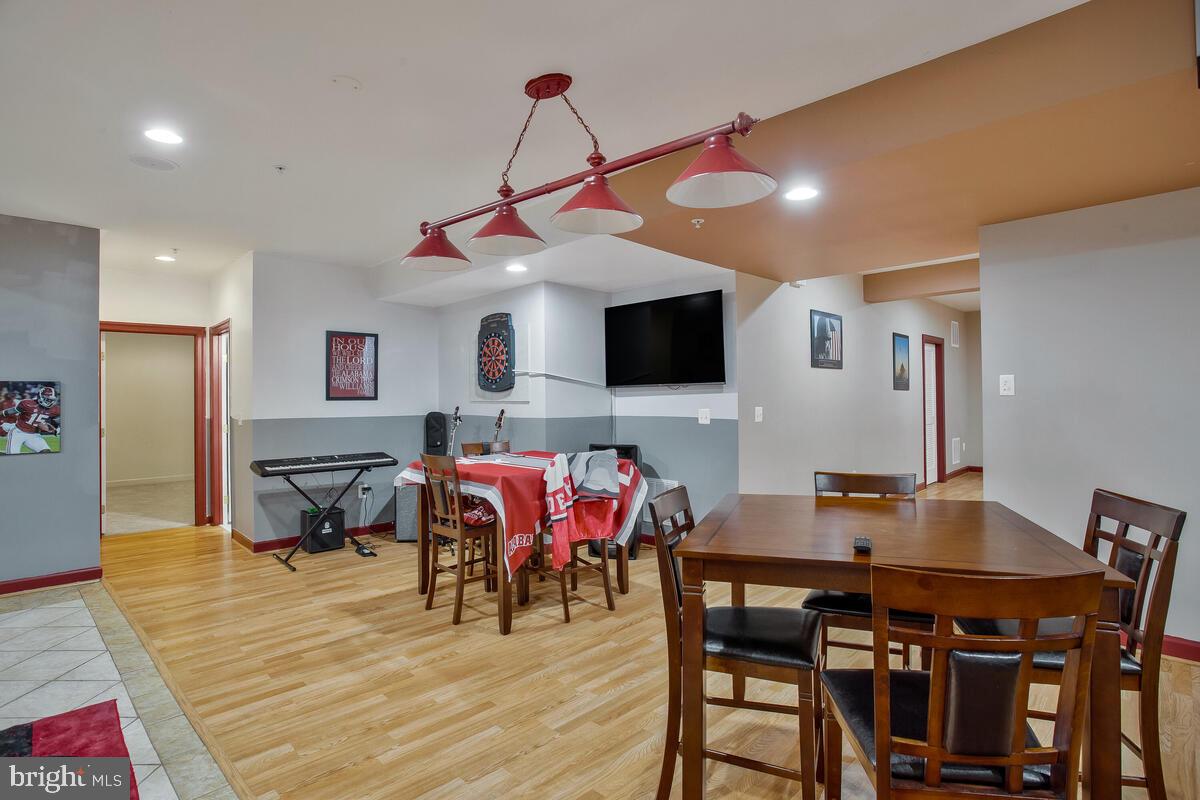 MANNING OVERLOOK-PLAT 1> - Residential