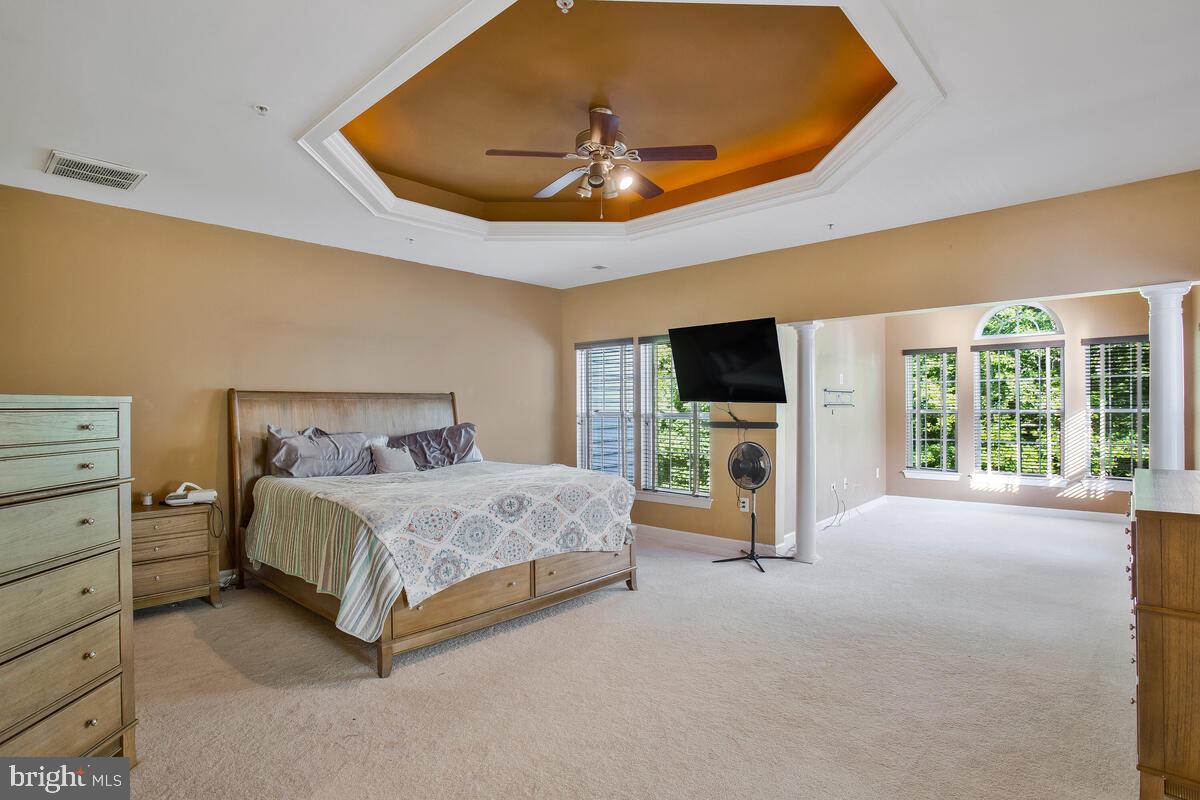 MANNING OVERLOOK-PLAT 1> - Residential