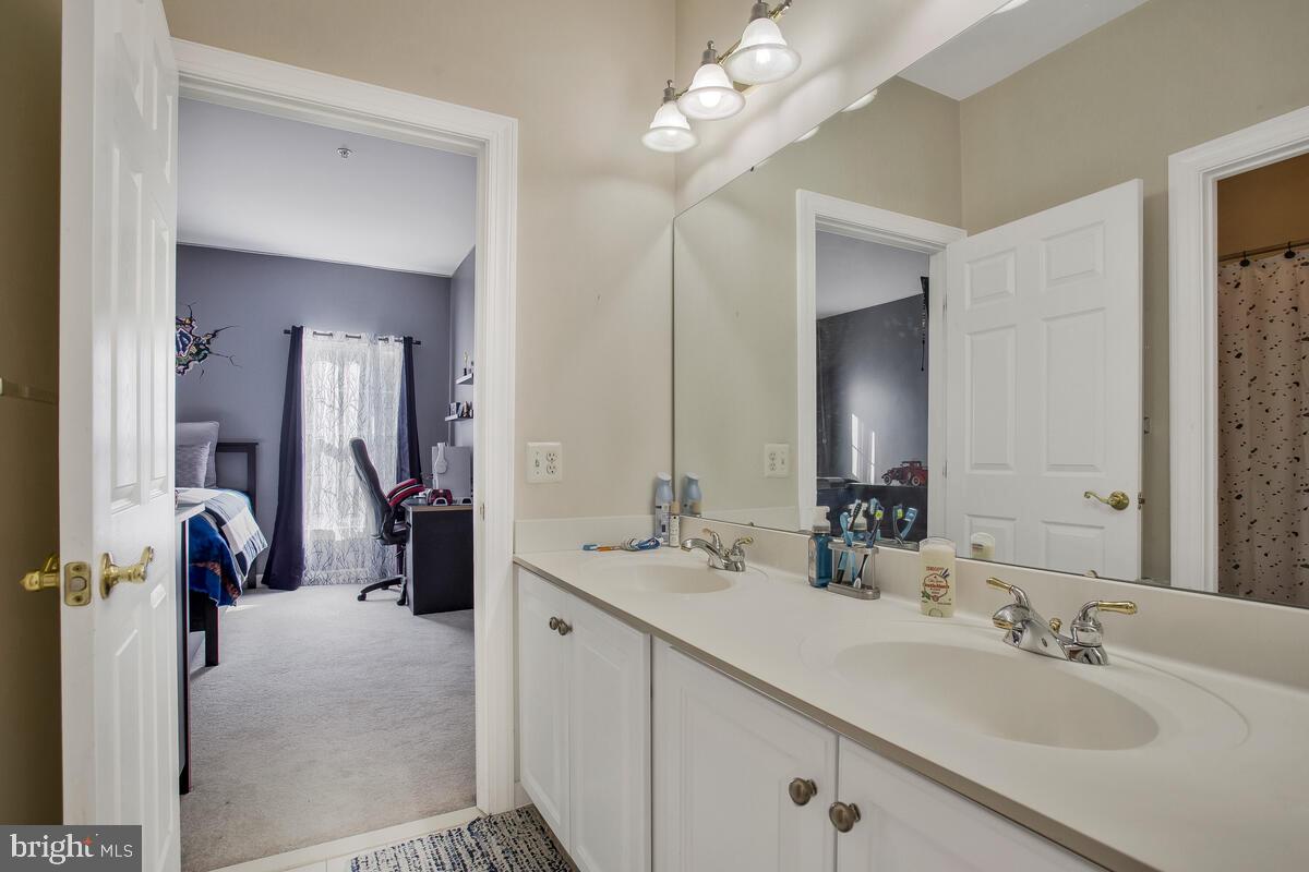 MANNING OVERLOOK-PLAT 1> - Residential