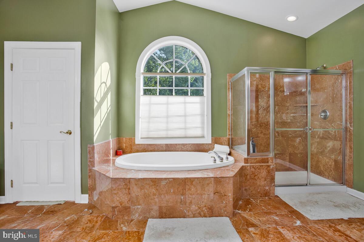 MANNING OVERLOOK-PLAT 1> - Residential