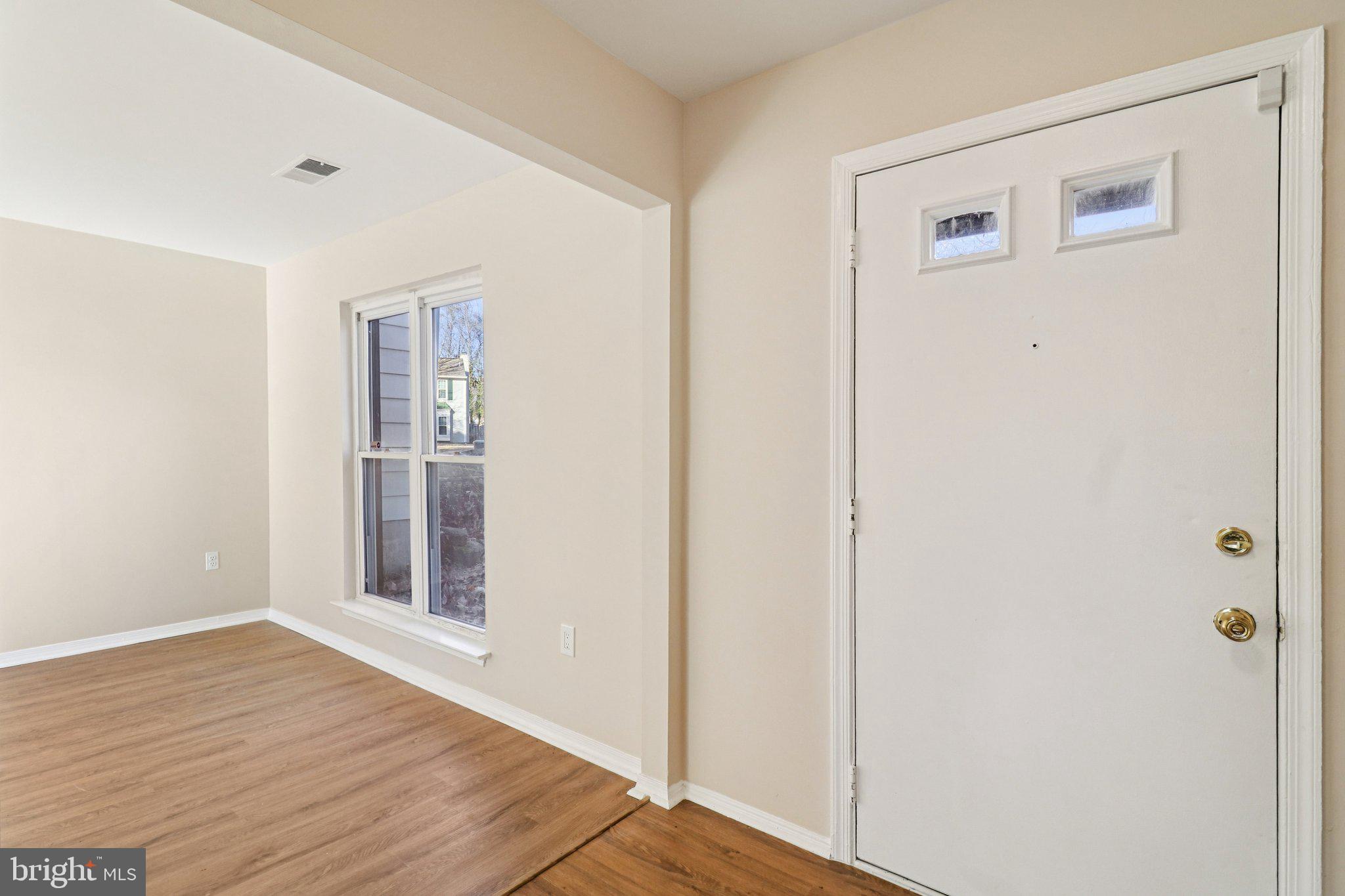 WAKEFIELD - Residential