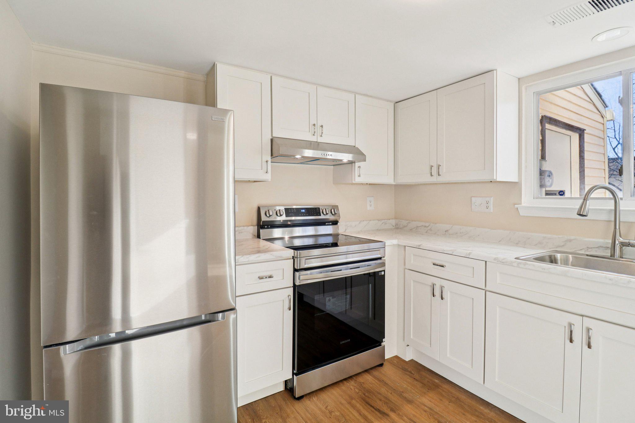 WAKEFIELD - Residential