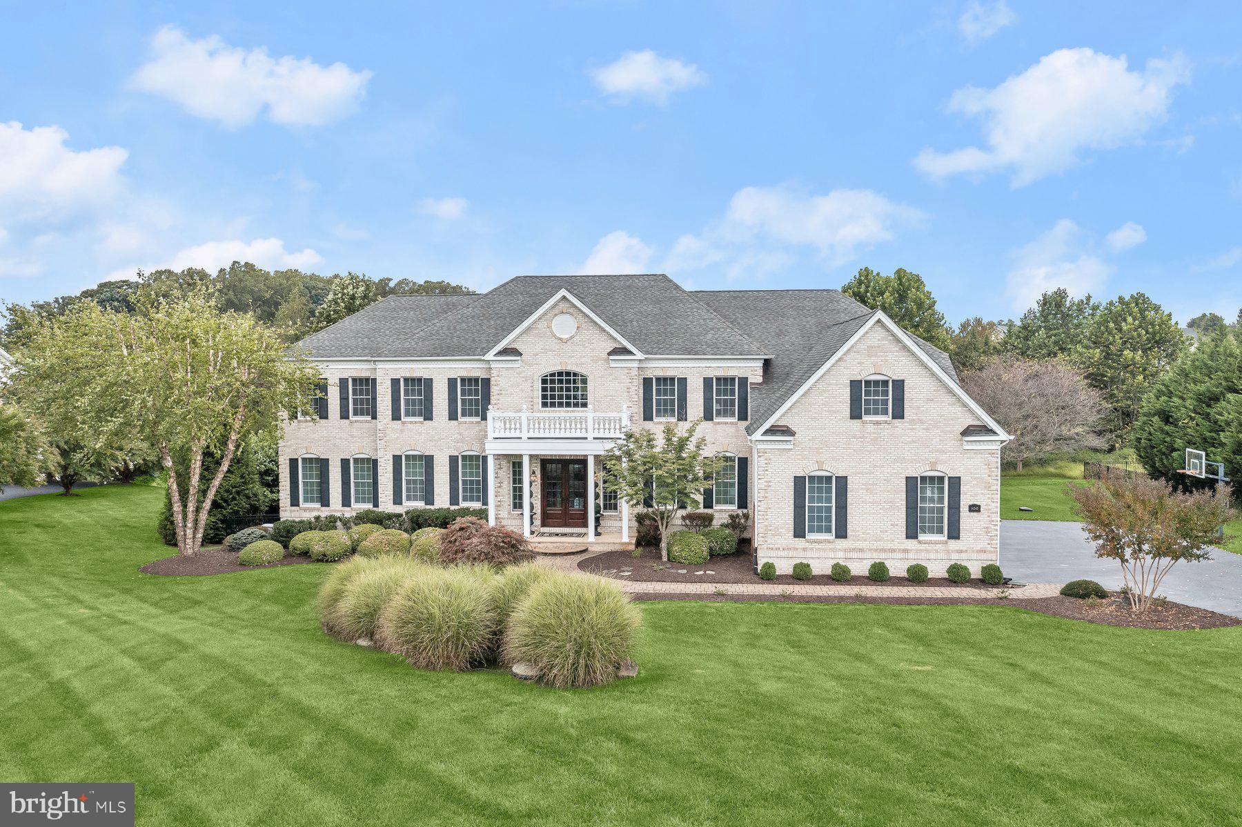 14242 MEADOW LAKE DRIVE