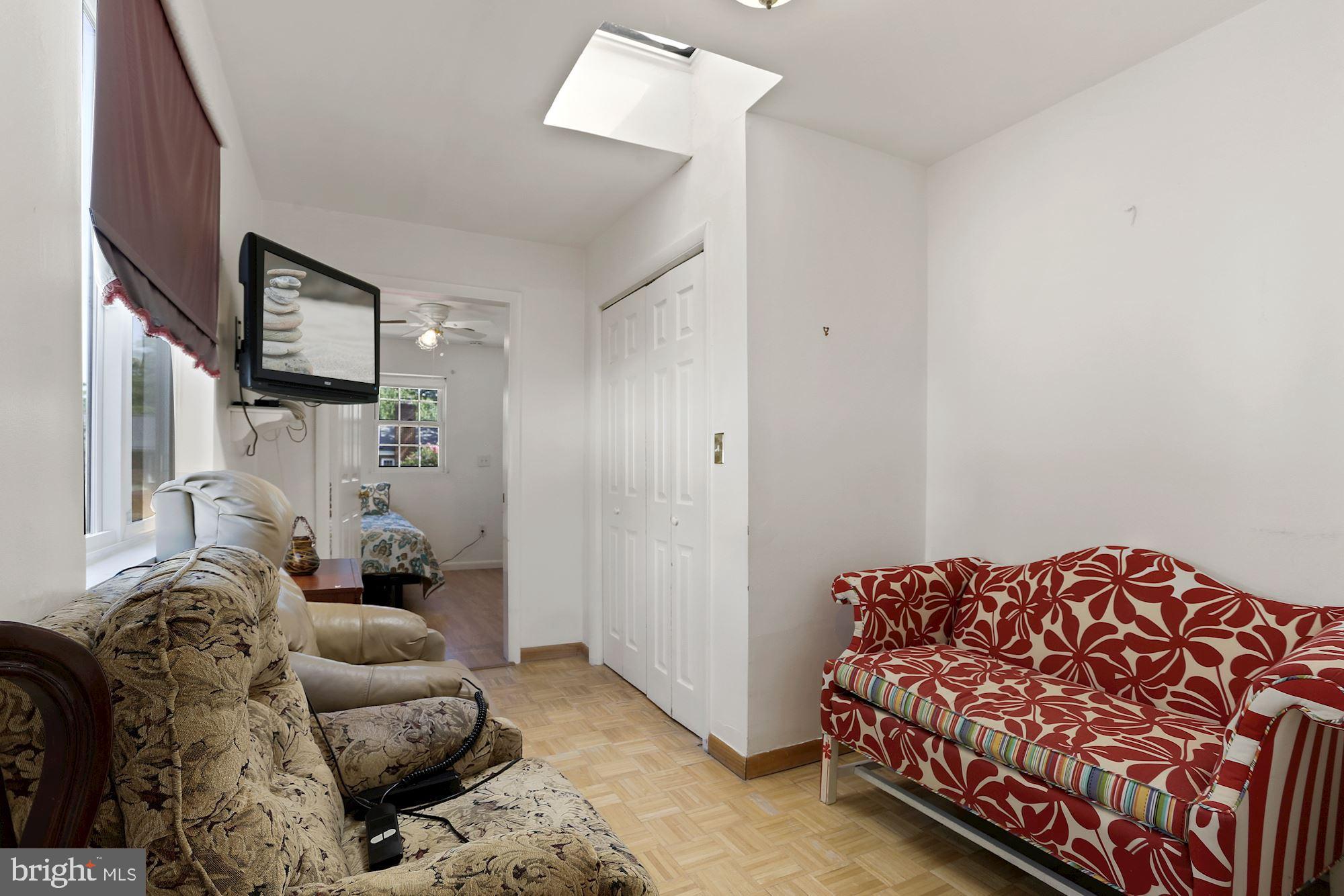 DEL RAY - Residential