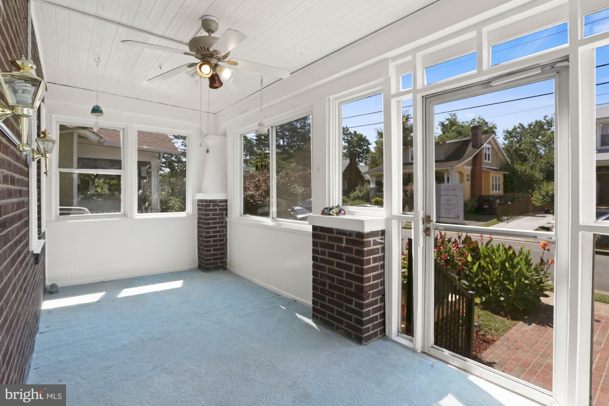 DEL RAY - Residential