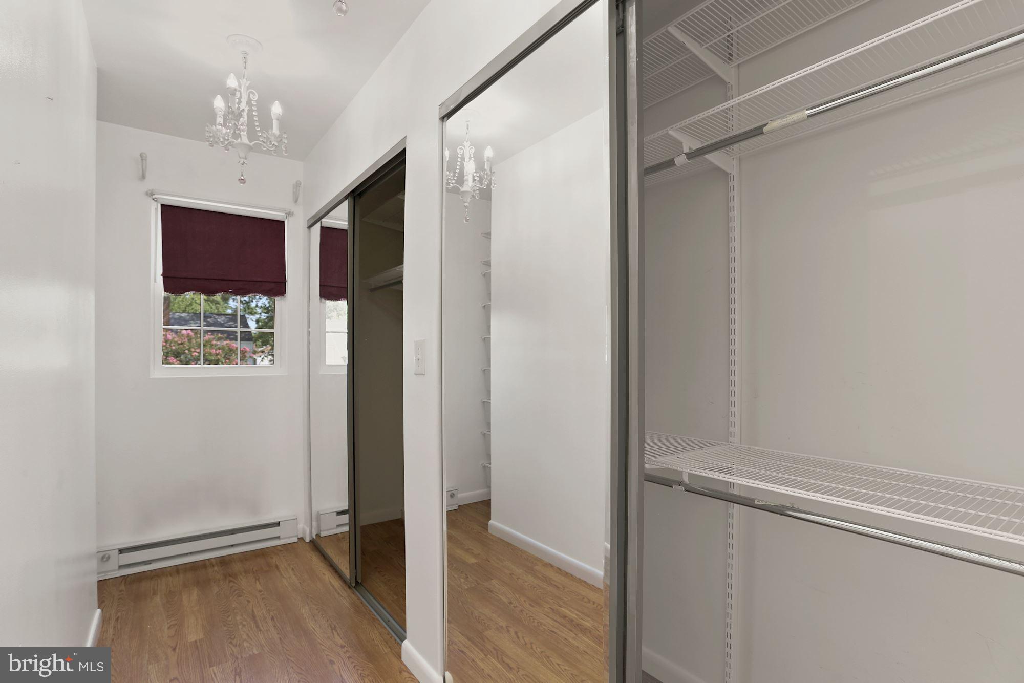 DEL RAY - Residential