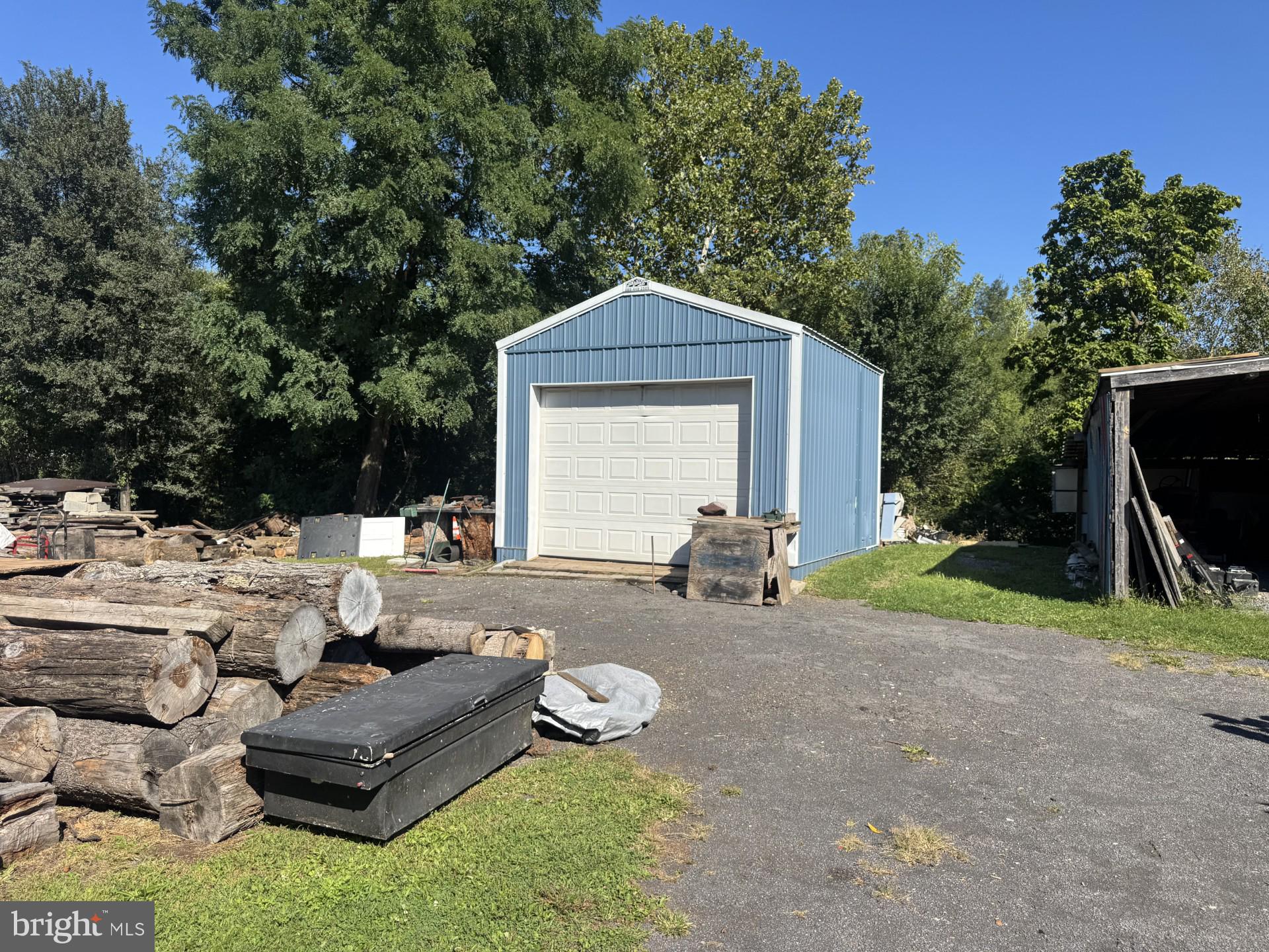 419 MOSS ALLEY
