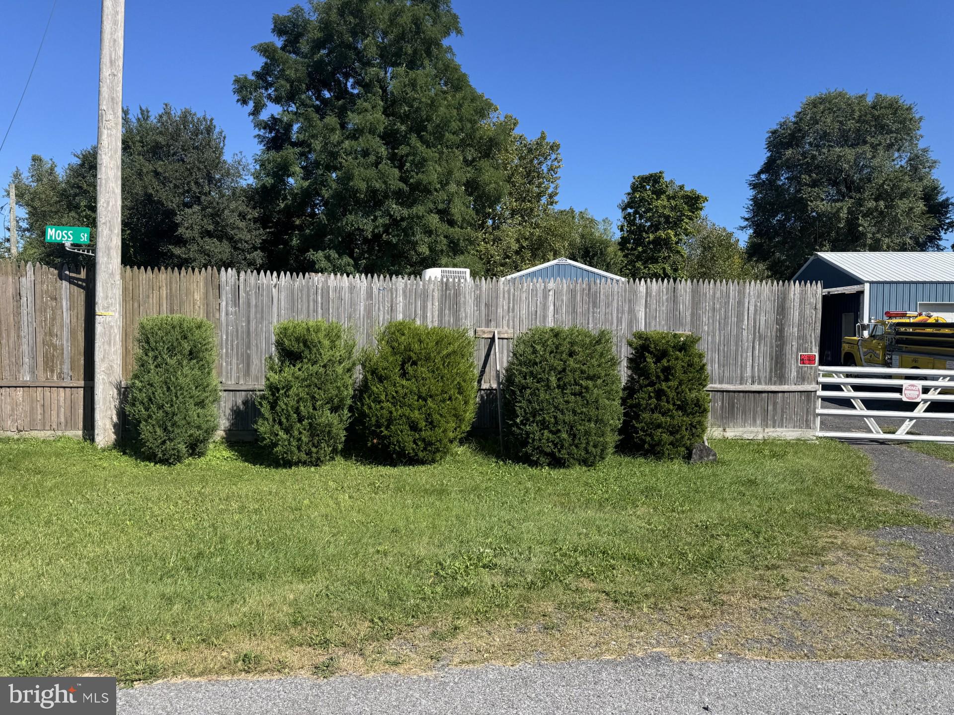 419 MOSS ALLEY