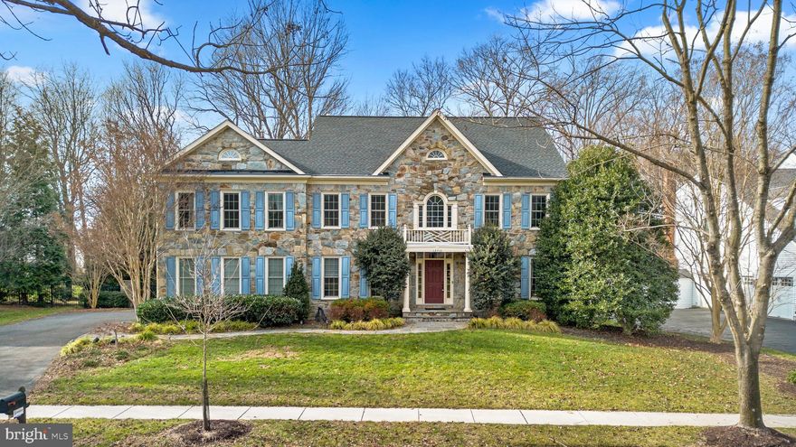 The home you have been waiting for! Beautifully maintained & updated, Craftmark's Oakton model showcases a desirable floor plan of spacious rooms and sky-high ceilings. Expansive living & dining rooms, main level study with custom built-in desk, and family room anchored by a floor-to-ceiling stone fireplace and abundant windows. The highlight of the main level is the brand new gourmet kitchen featuring custom soft-close cabinetry with complimentary stone countertops & herringbone backsplash, a Professional grade Thermador double oven gas range, and an oversized Thermador built-in French door refrigerator. The large island has room for casual seating and overlooks the bright & sunny breakfast room. Perfectly positioned off of the kitchen, the deck allows easy indoor-outdoor access for grilling, dining al-fresco, and enjoying the view of the treed conservation area. Upstairs sleeping quarters contain 4 bedrooms and 3 bathrooms, including the massive primary suite retreat with a relaxing sitting area, dual walk-in closets, and a luxurious ensuite bath. The fully finished basement is an entertainment hub with a theater room, game room, and a bar area for gathering. Adding to this level is a guest room with an attached bath that can also serve as an au pair suite. Walk out door from the basement leads to the fenced rear yard and hardscape patio for further areas of entertaining or enjoying the outdoors. Located just 1 mile from Lakewood Country Club, I-270 exits just 3 miles away and under 4 miles to the area's best shopping & dining at Fallsgrove, Traville Village, Park Potomac, Crown, King Farm & Kentlands.