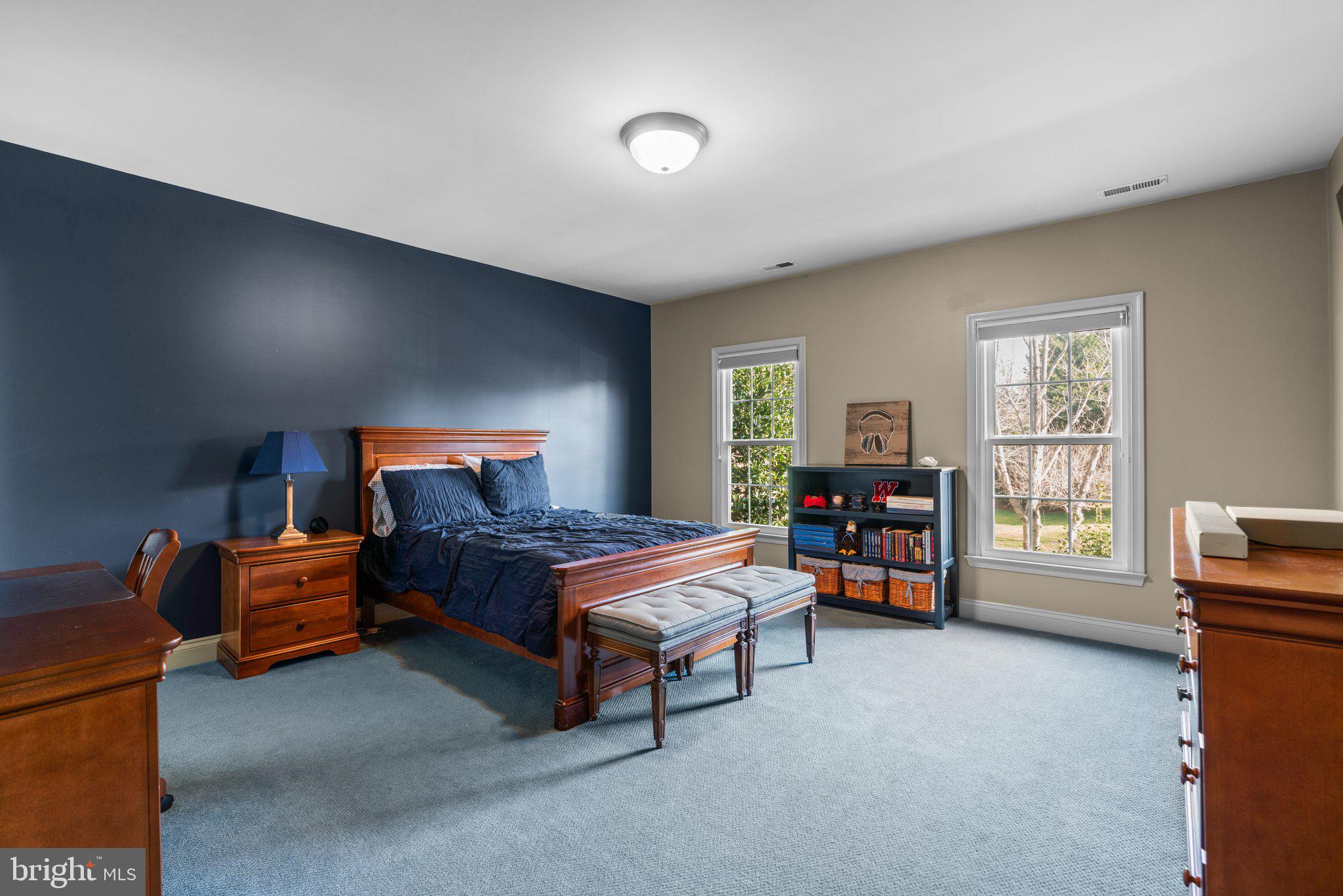 LAKEWOOD ESTATES - Residential