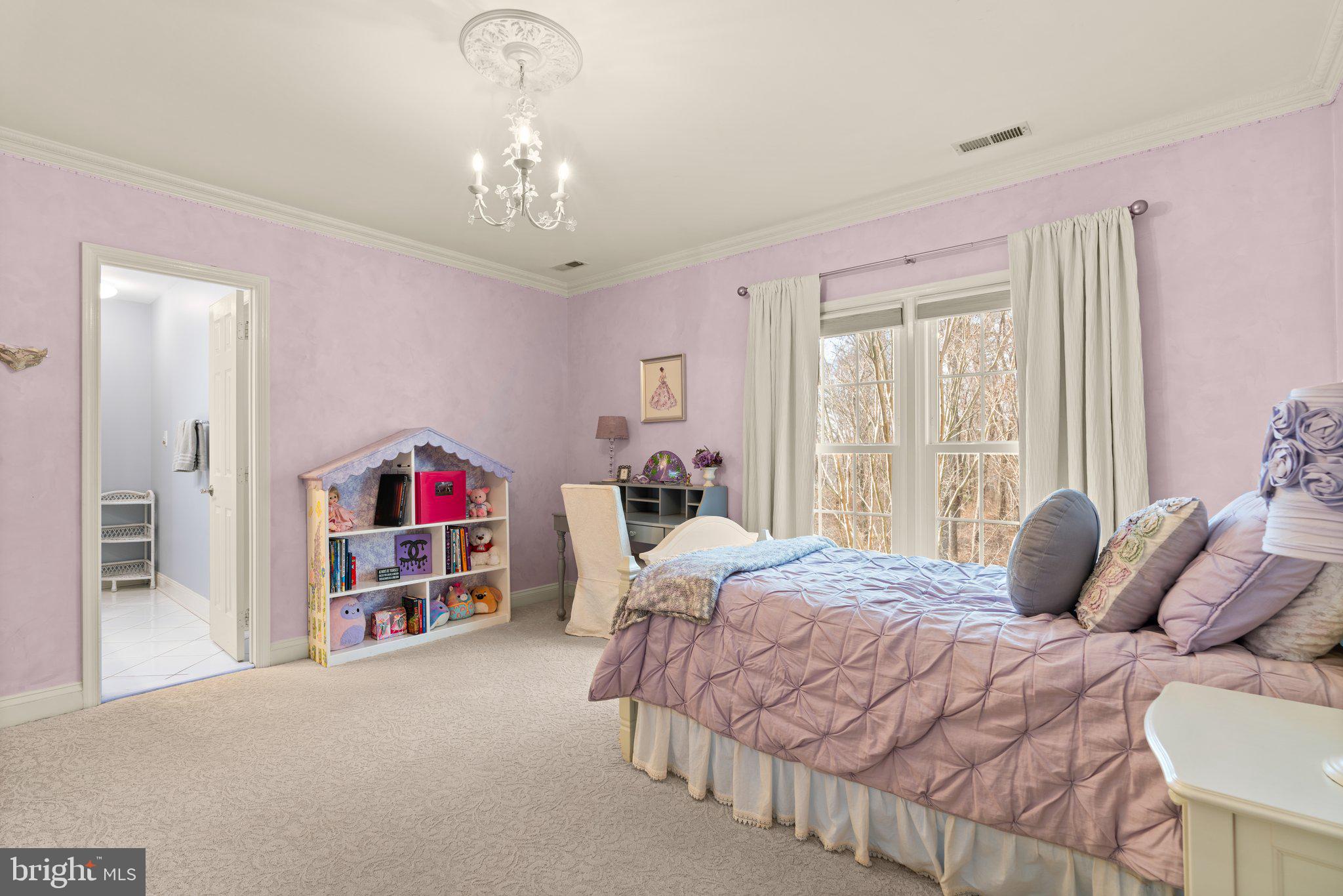 LAKEWOOD ESTATES - Residential