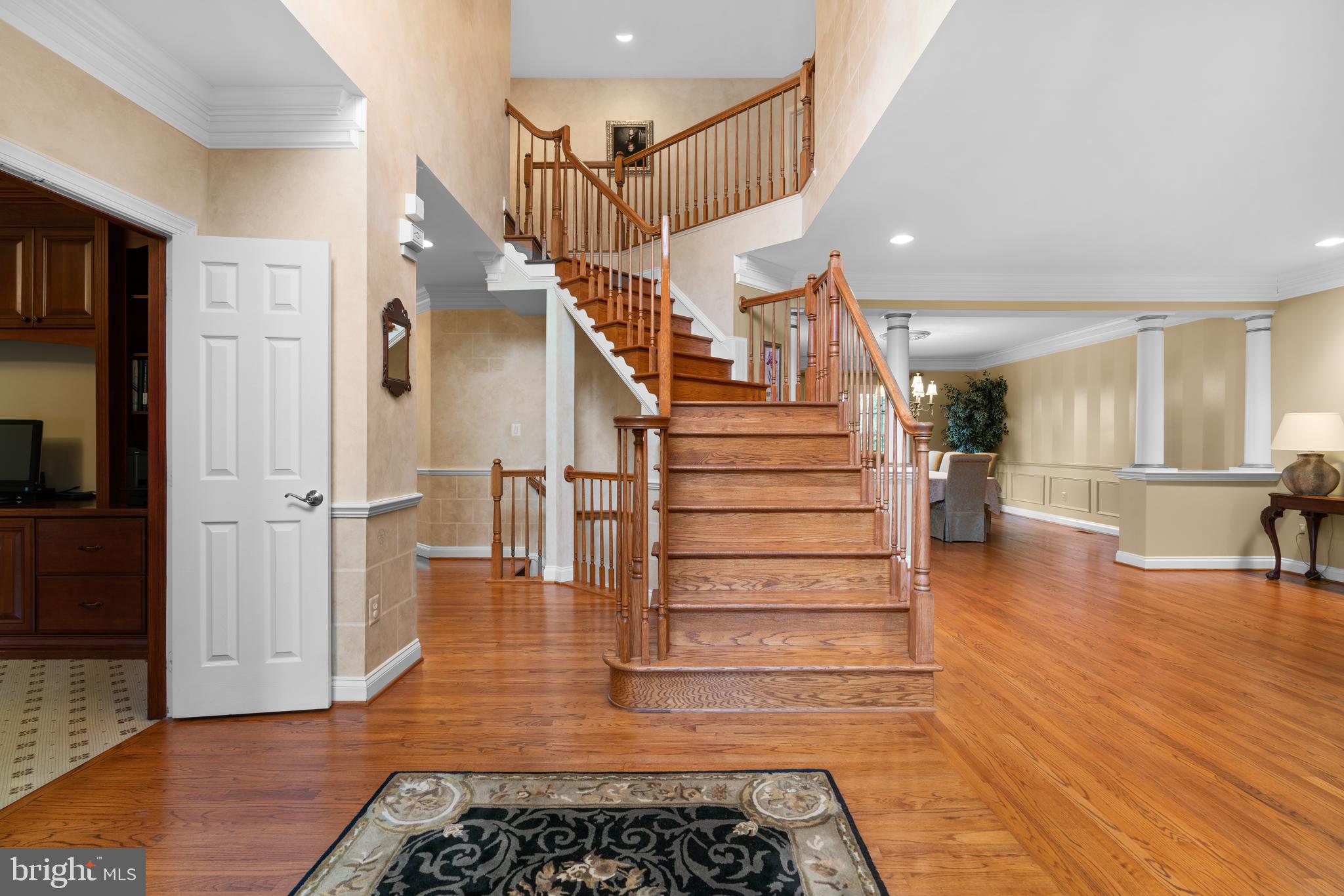 LAKEWOOD ESTATES - Residential