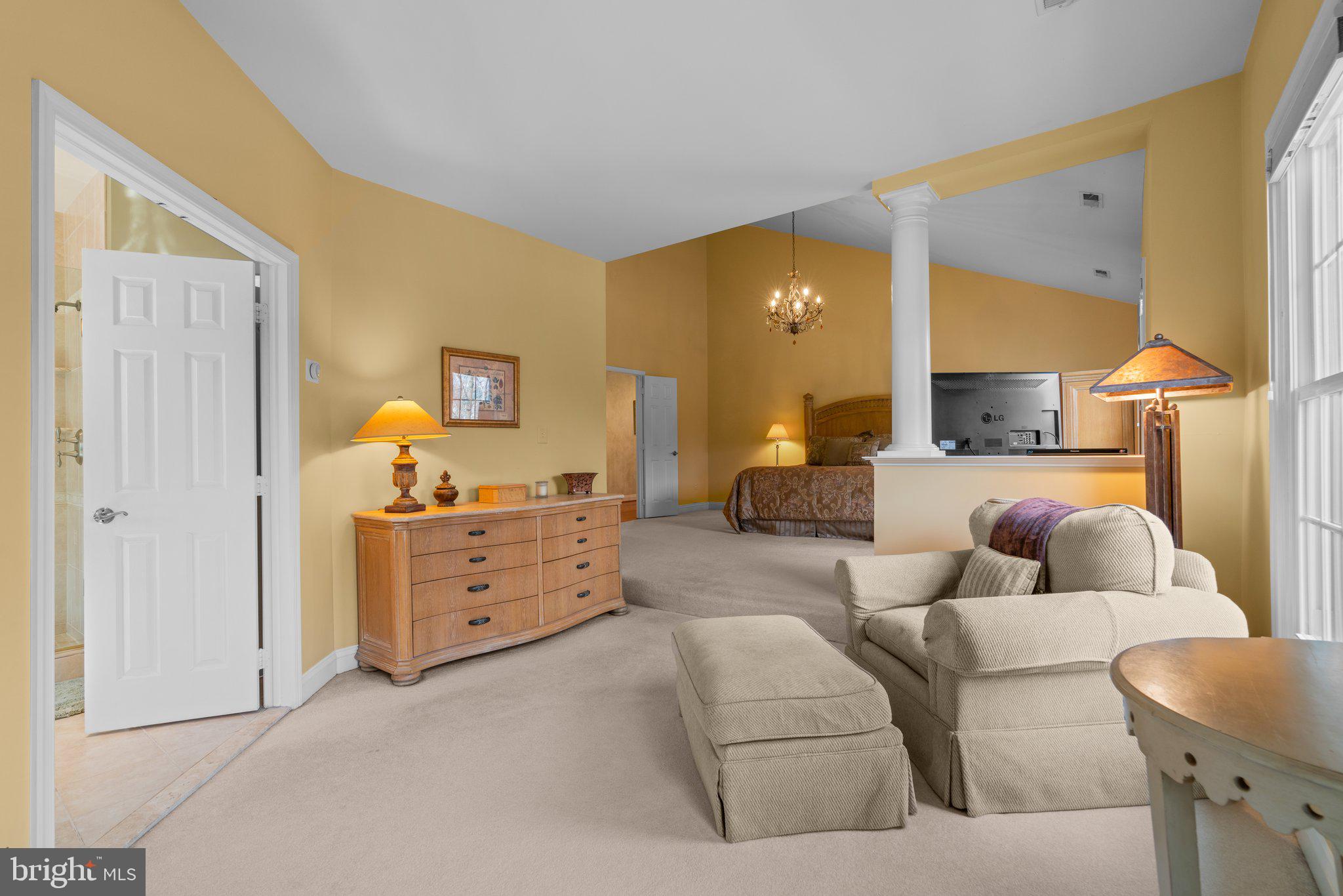 LAKEWOOD ESTATES - Residential