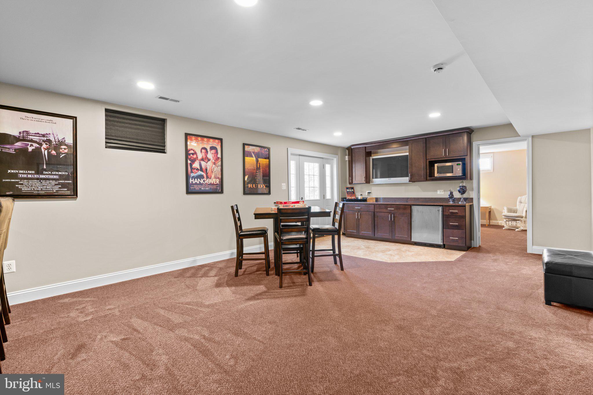 LAKEWOOD ESTATES - Residential