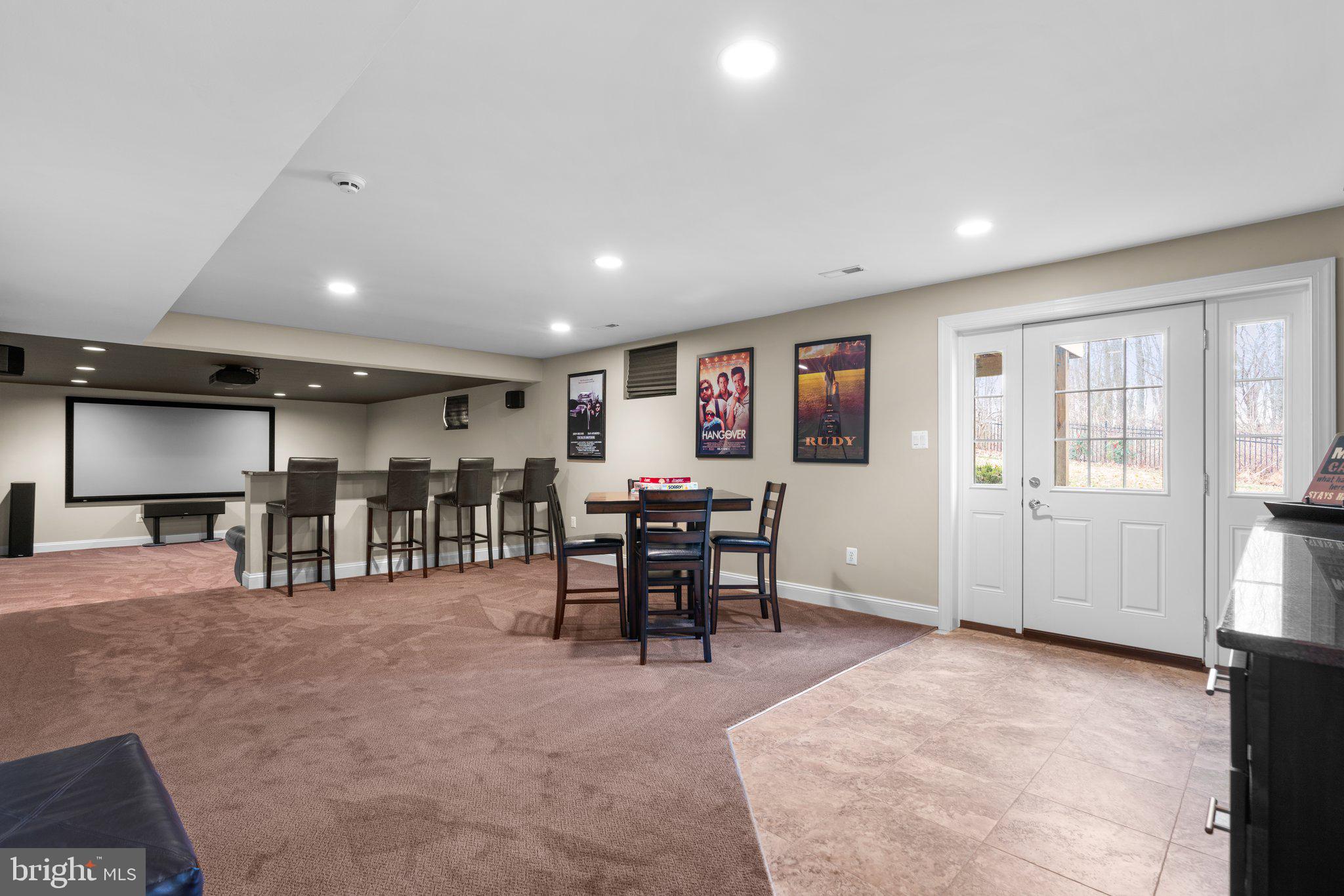 LAKEWOOD ESTATES - Residential