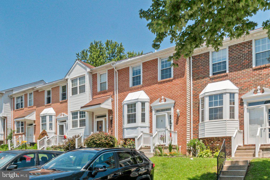 ROLLING CREST - Residential