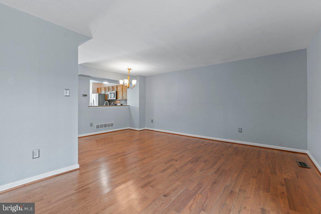 ROLLING CREST - Residential