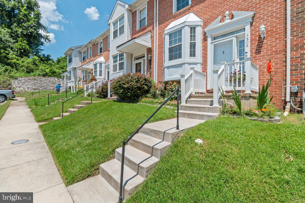 3808 CRESTVALE TERRACE