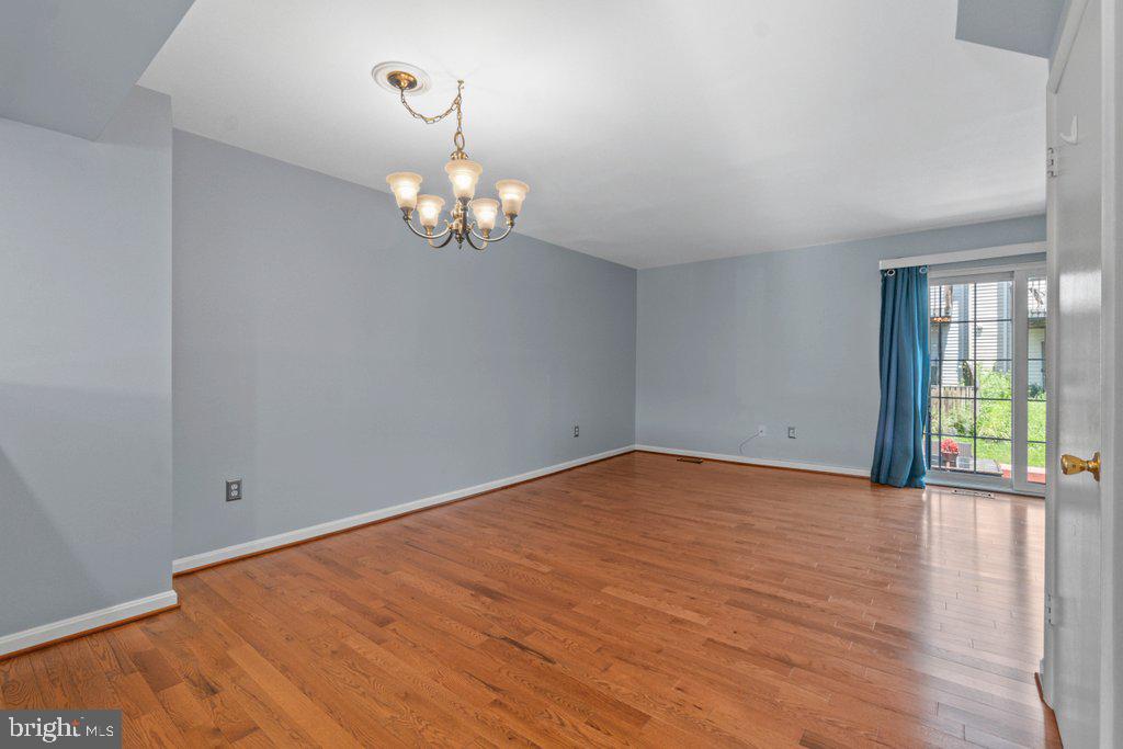 ROLLING CREST - Residential