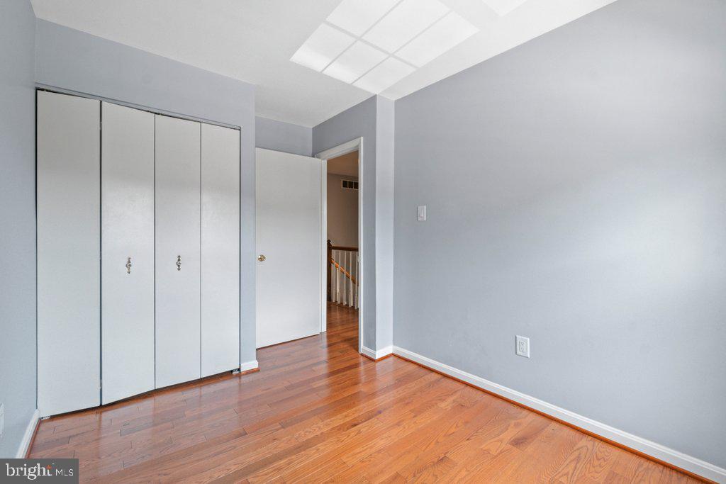 ROLLING CREST - Residential