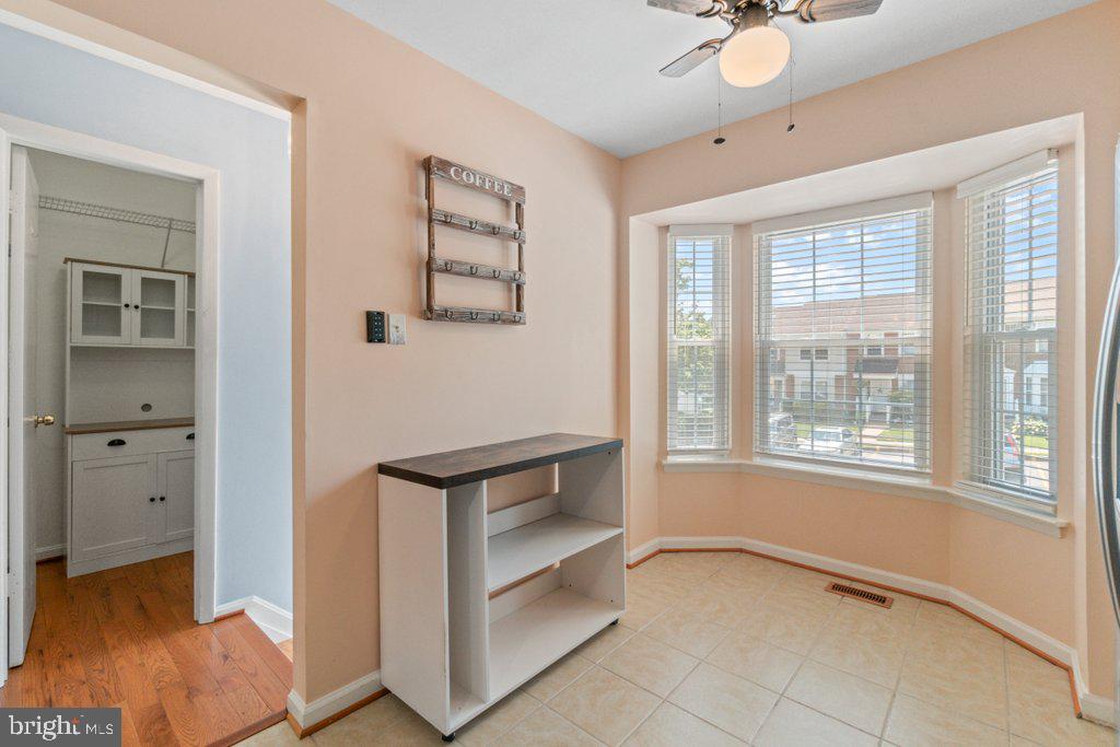 ROLLING CREST - Residential