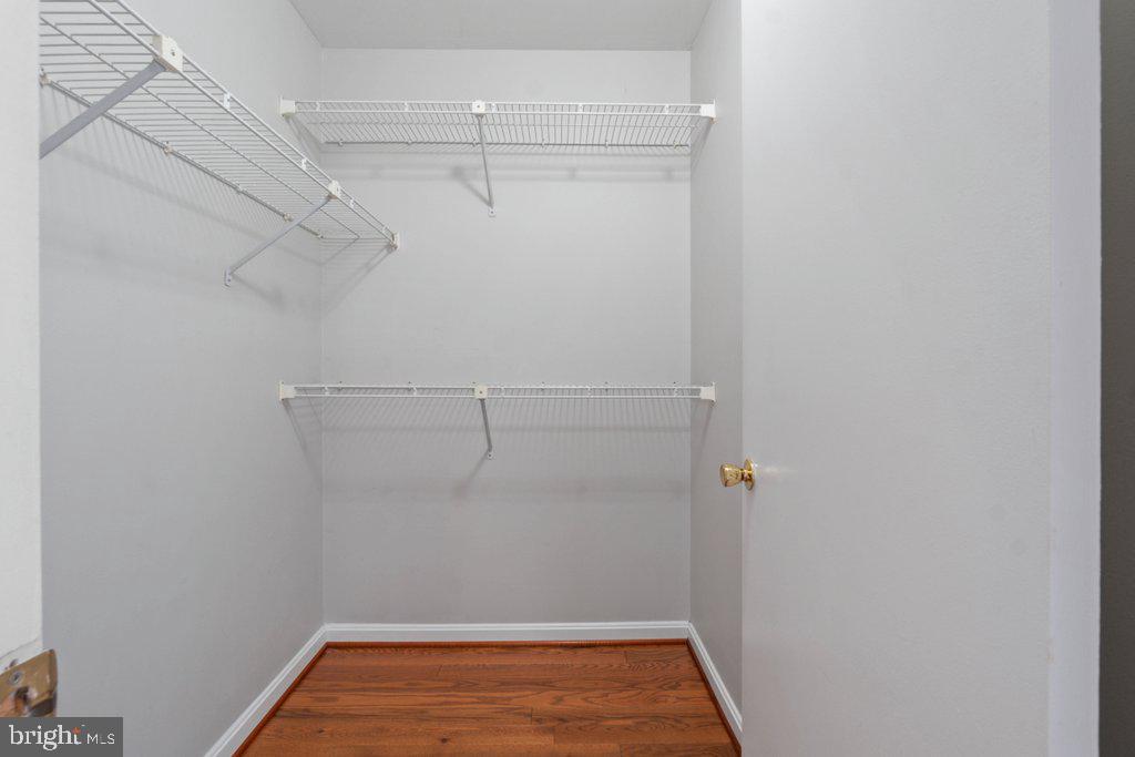 ROLLING CREST - Residential