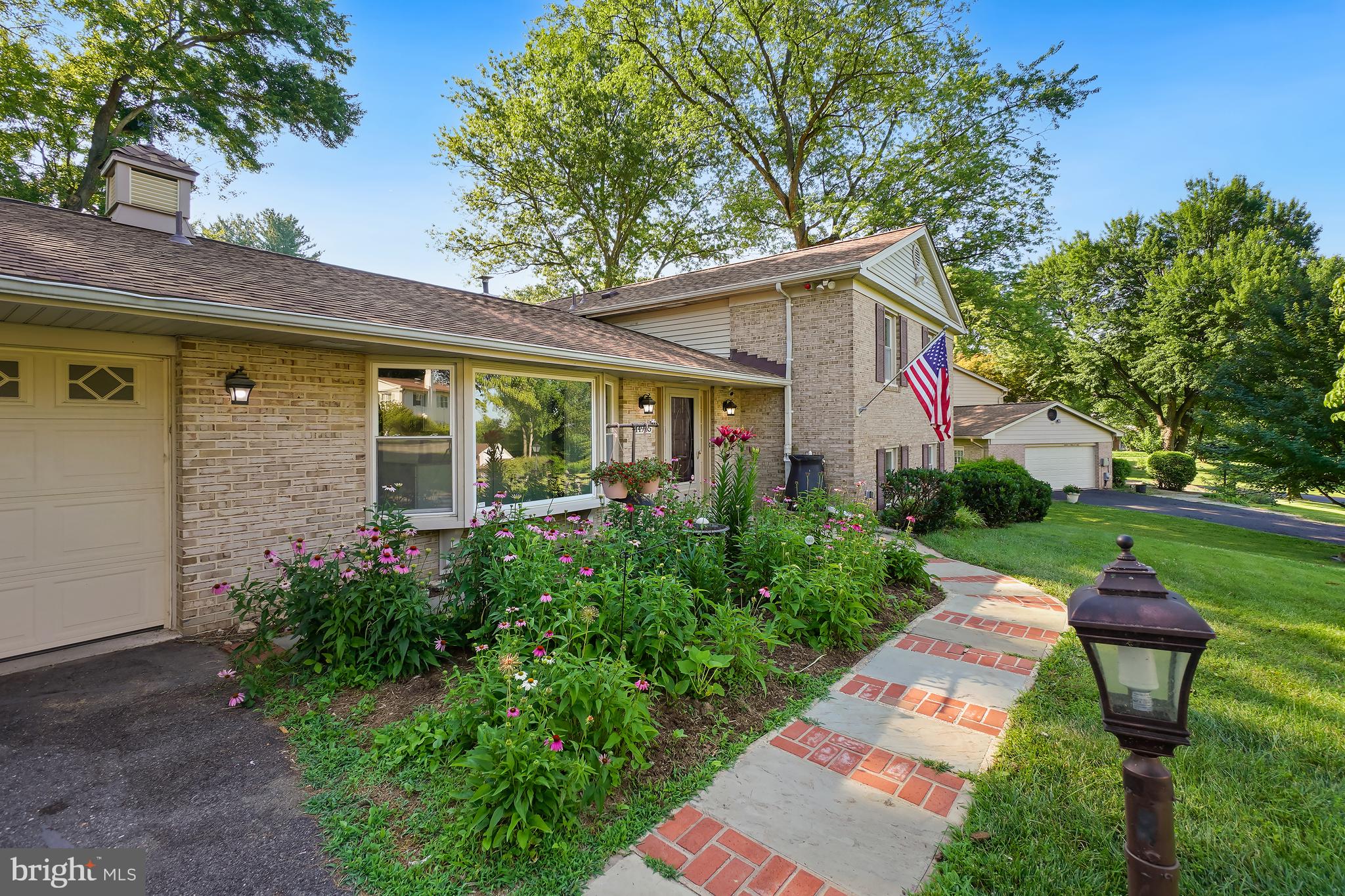 14905 COBBLESTONE DRIVE