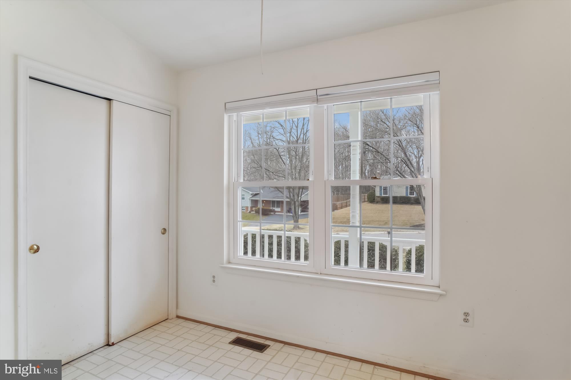 MIDDLEBROOK HILL - Residential