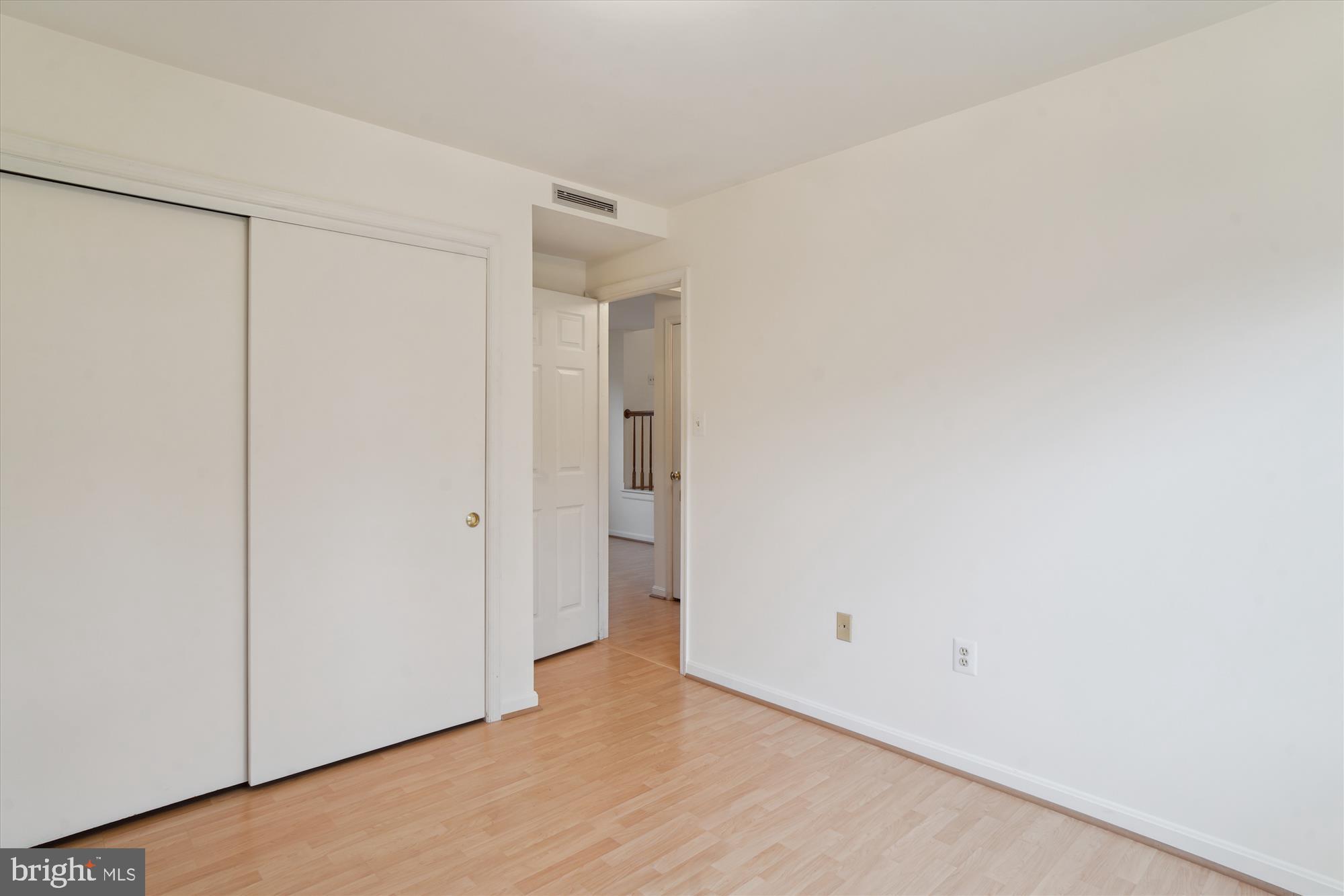 MIDDLEBROOK HILL - Residential