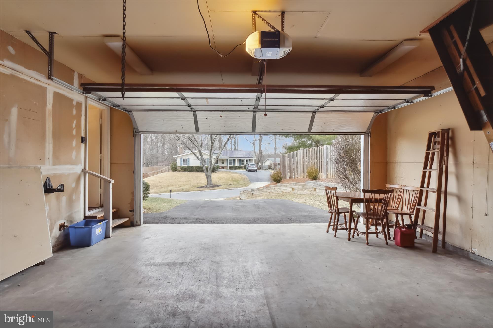 MIDDLEBROOK HILL - Residential