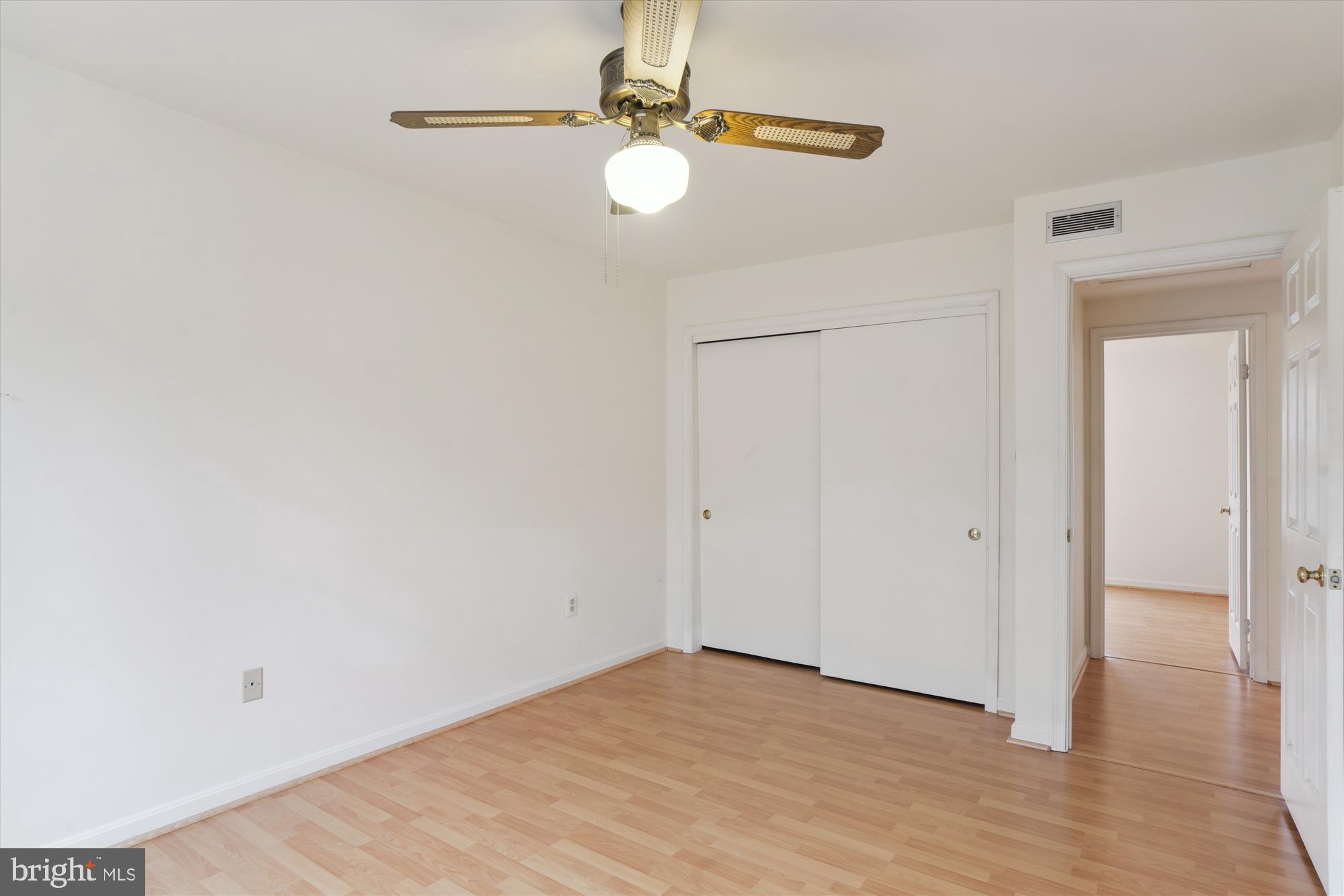 MIDDLEBROOK HILL - Residential