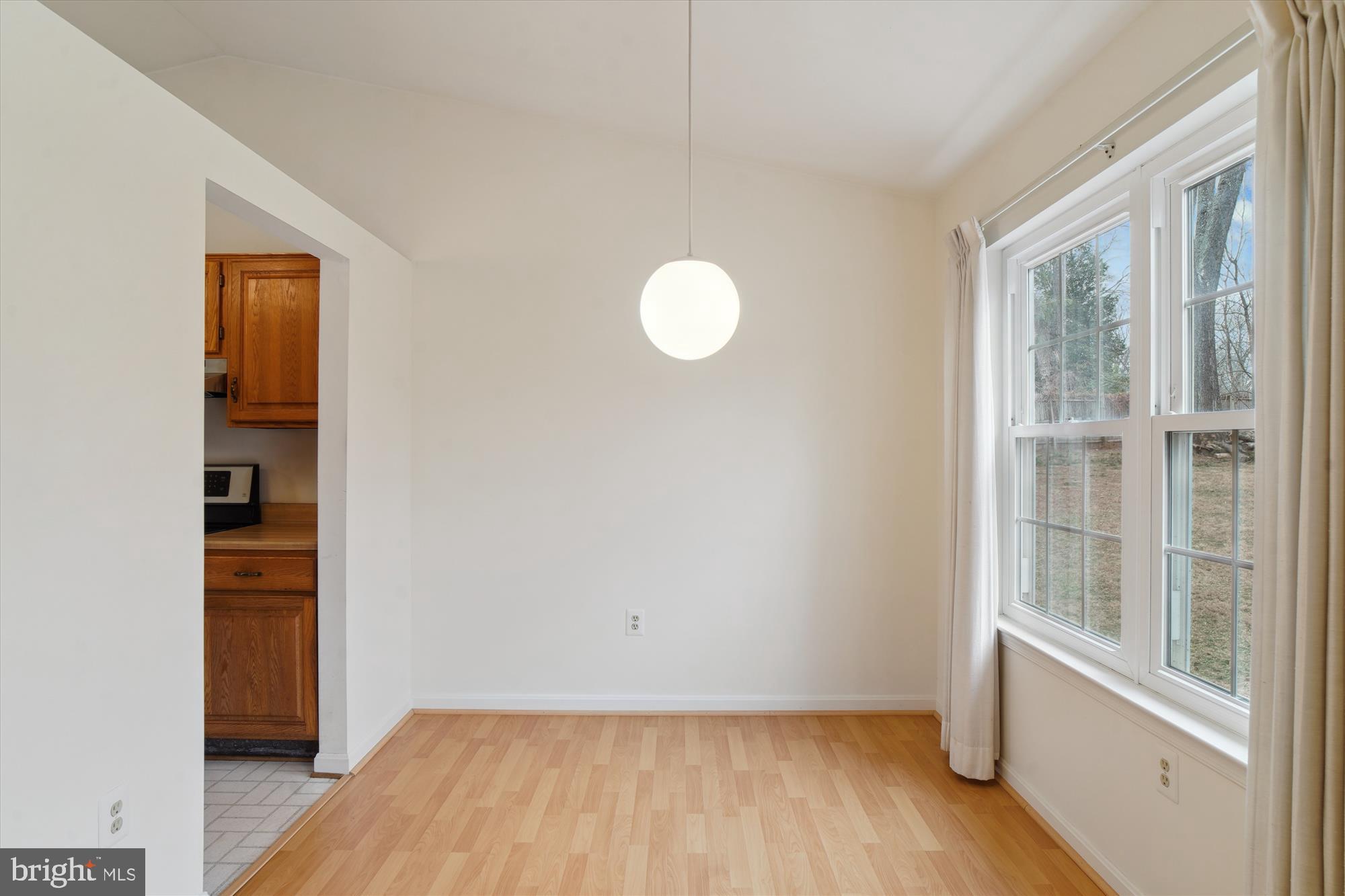 MIDDLEBROOK HILL - Residential