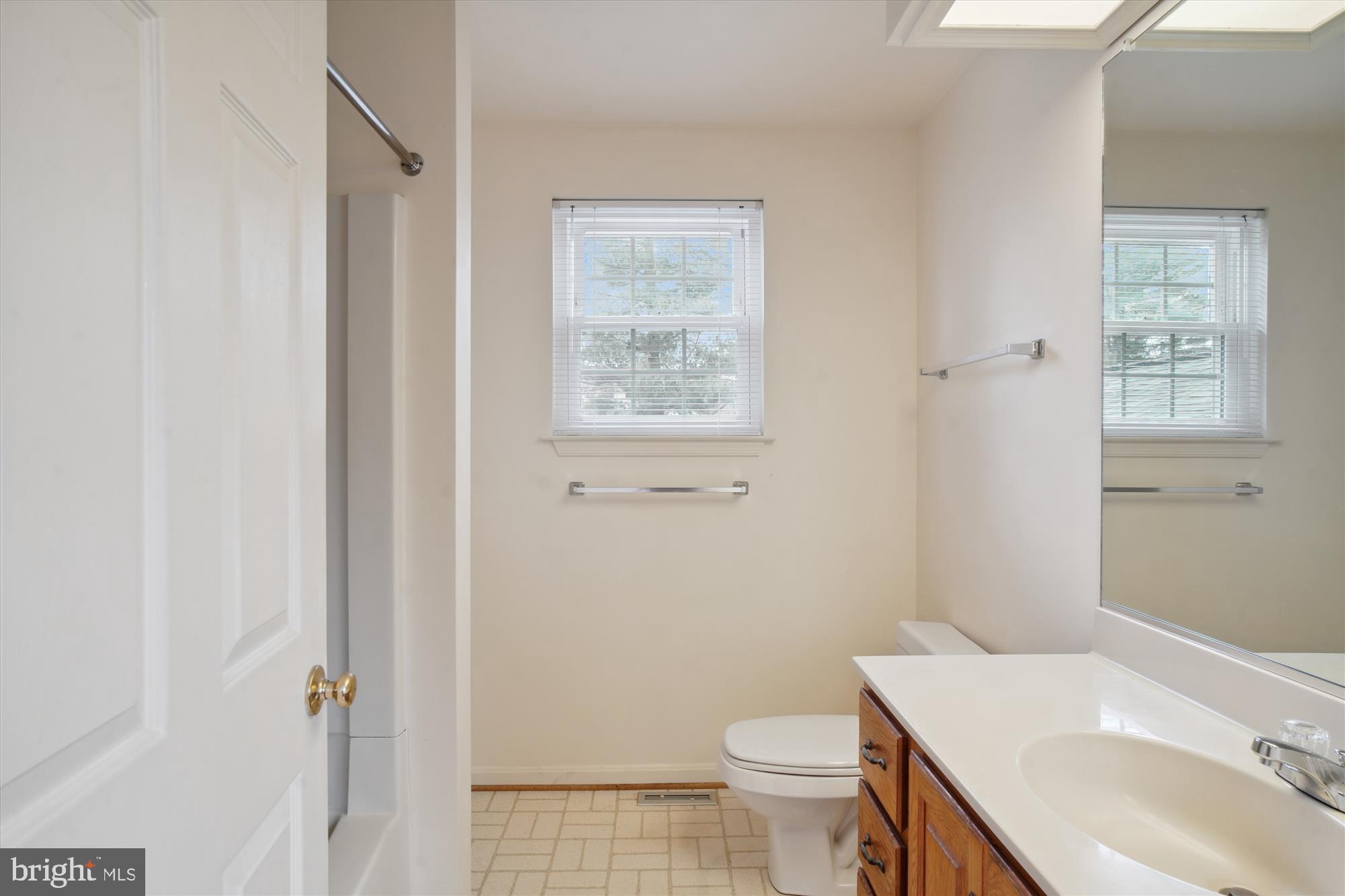 MIDDLEBROOK HILL - Residential