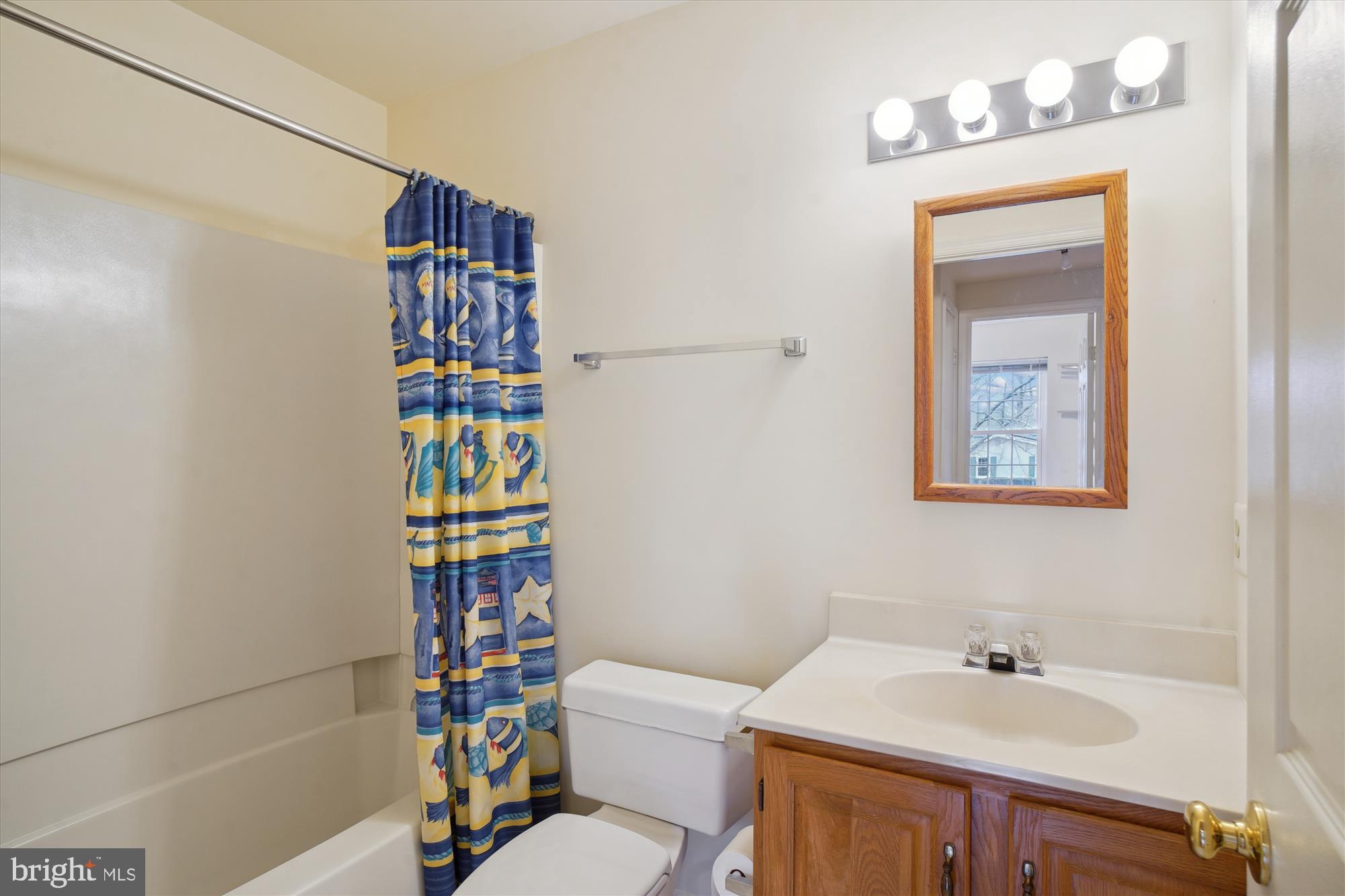 MIDDLEBROOK HILL - Residential