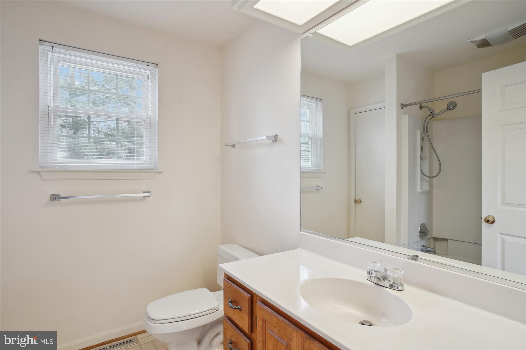 MIDDLEBROOK HILL - Residential