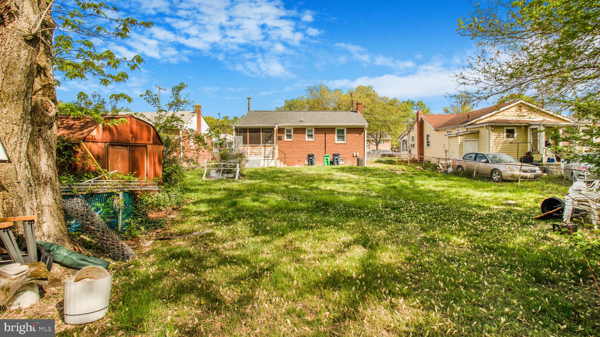 BRADBURY PARK - Residential