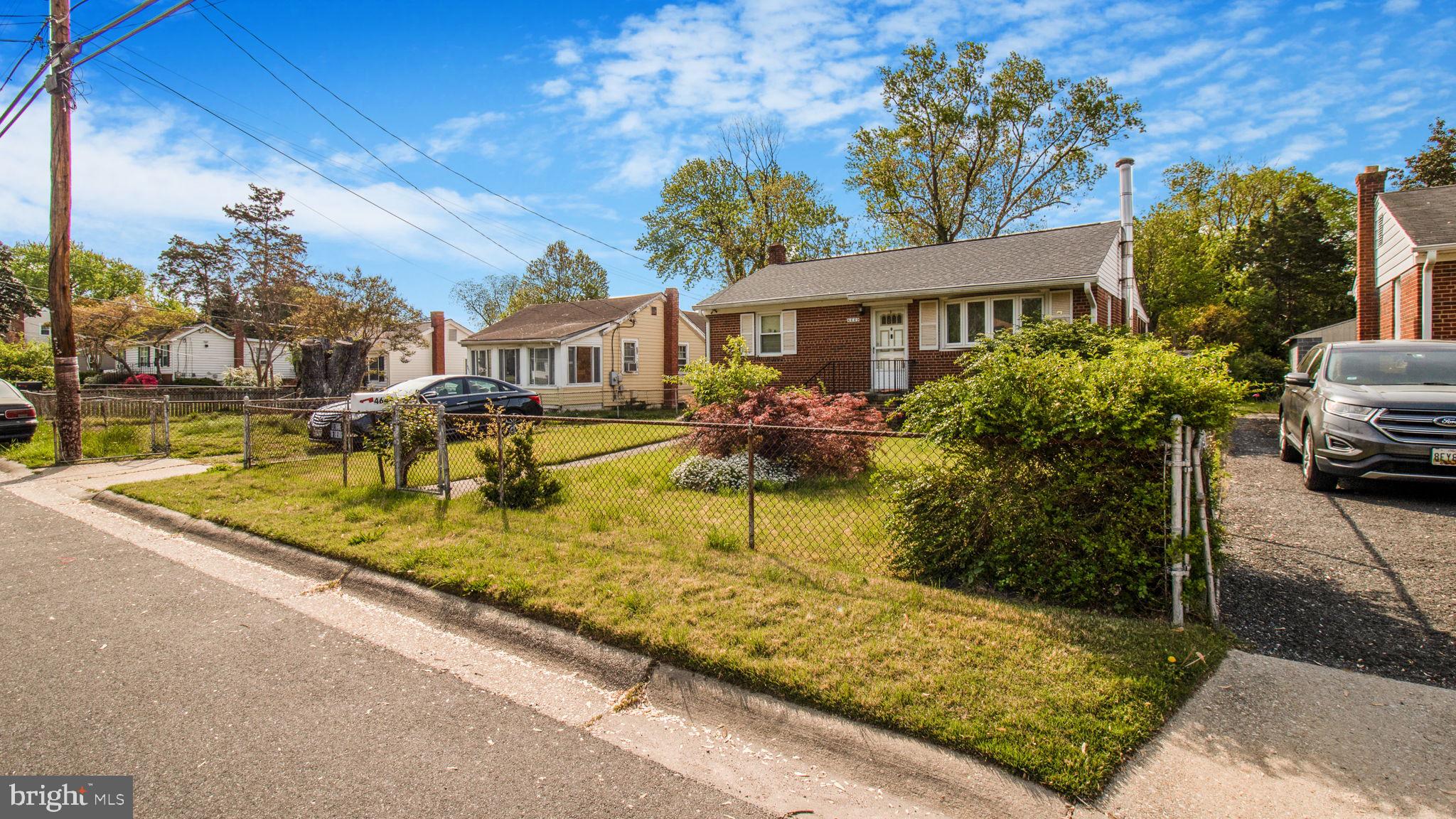 BRADBURY PARK - Residential