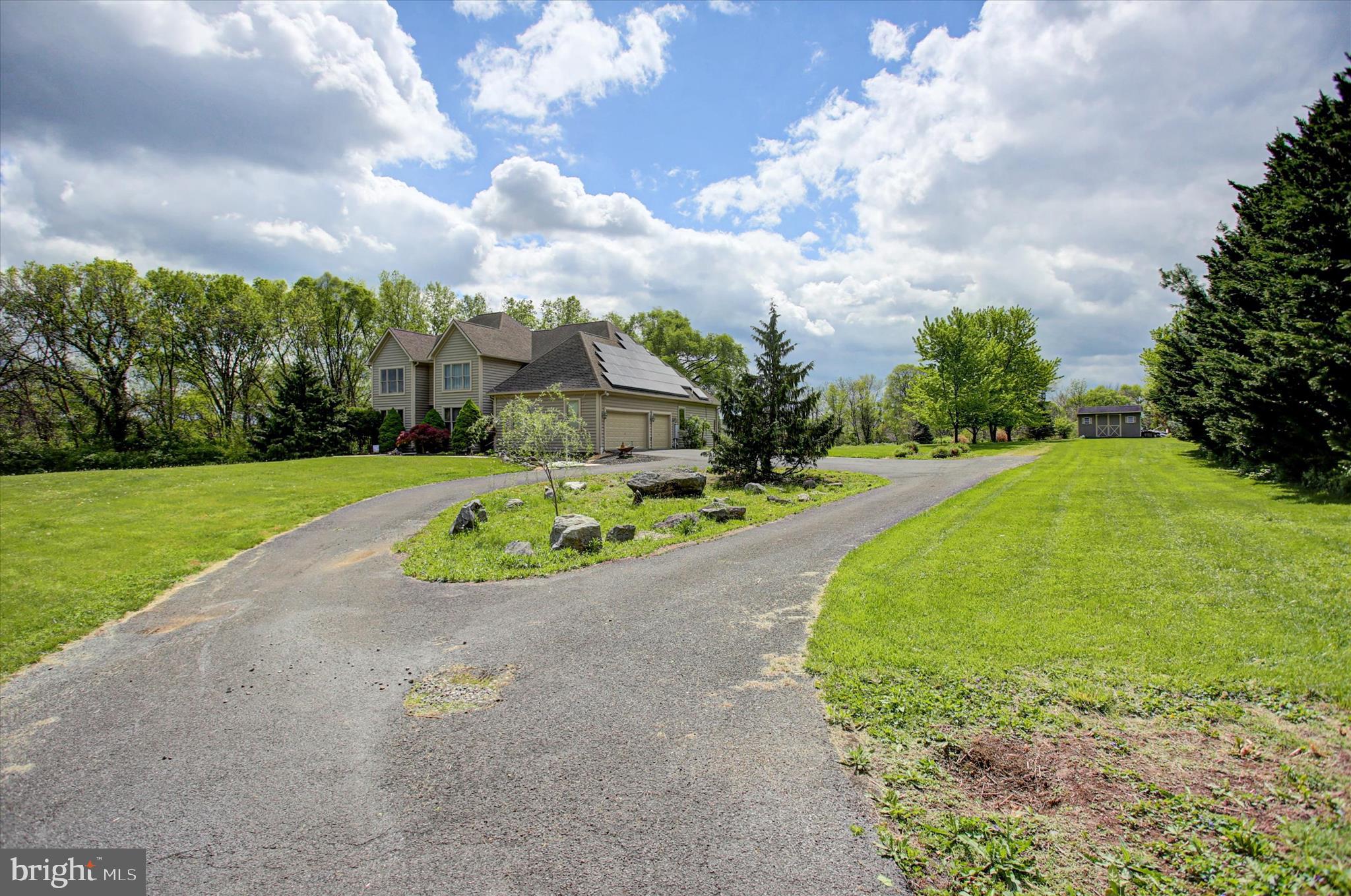 19110 WOODHILL DRIVE