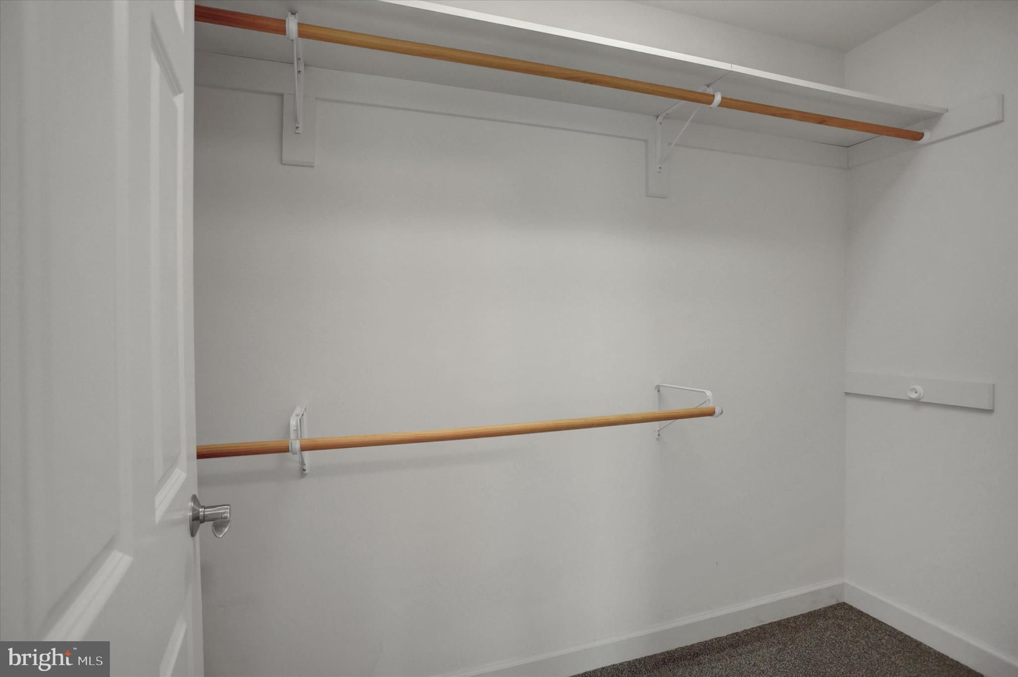 FOUNTAIN HEAD - Residential