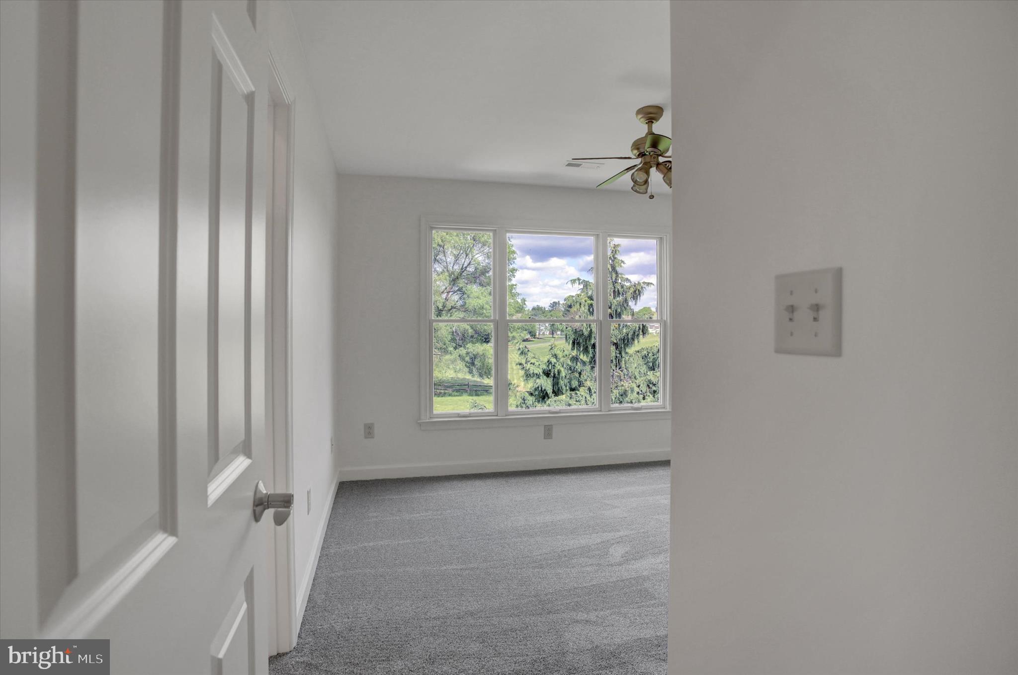 FOUNTAIN HEAD - Residential