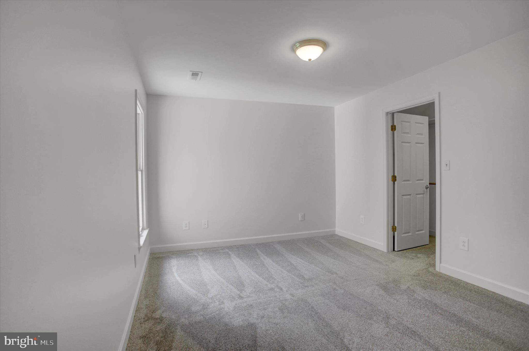 FOUNTAIN HEAD - Residential