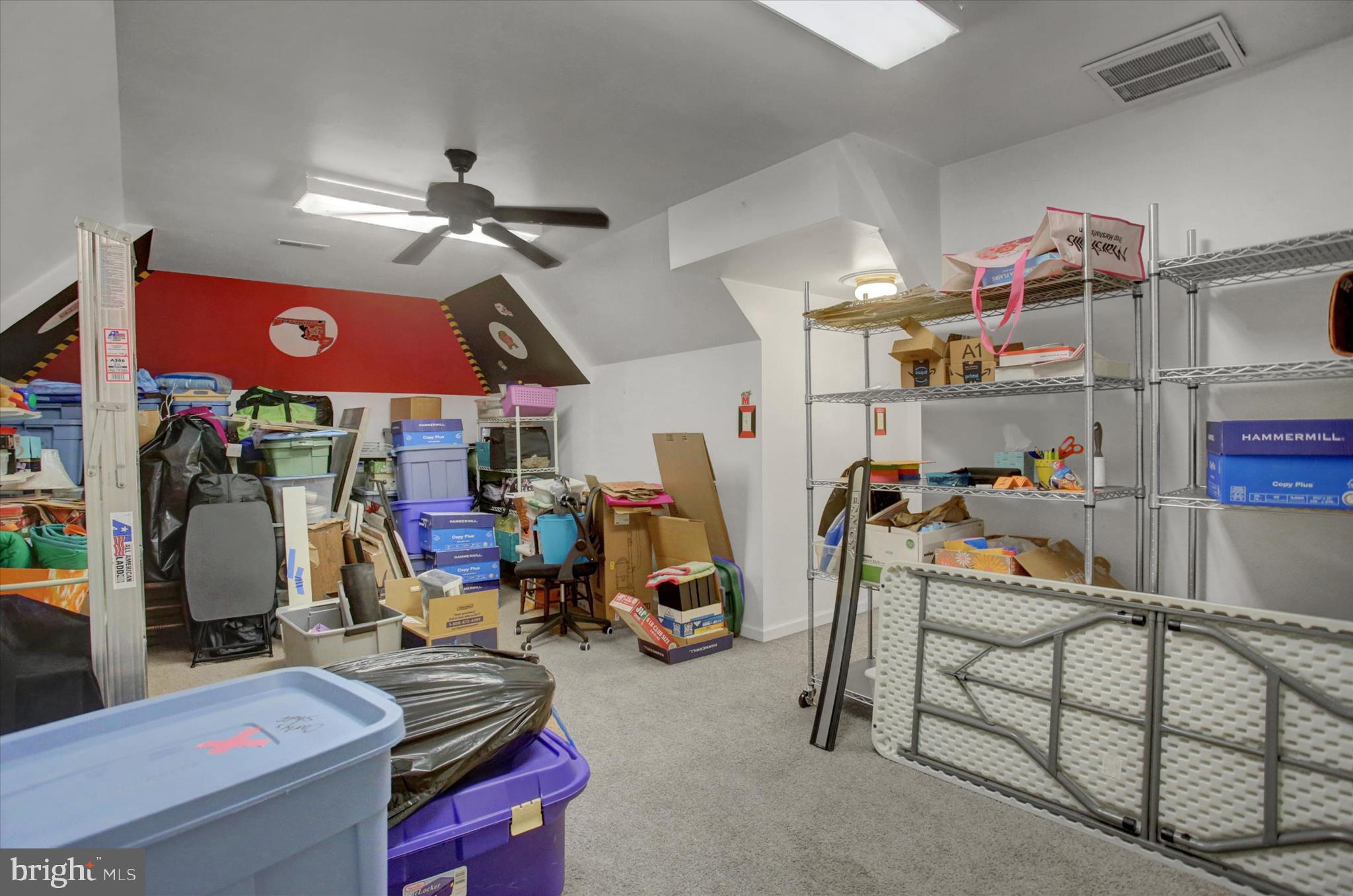 FOUNTAIN HEAD - Residential