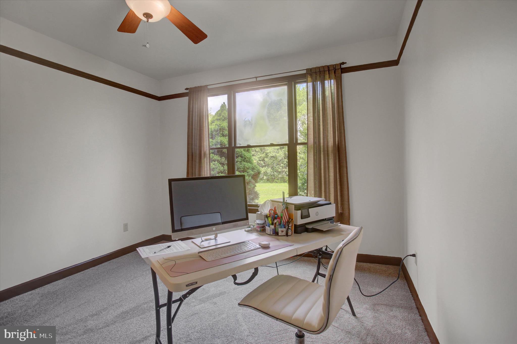 FOUNTAIN HEAD - Residential