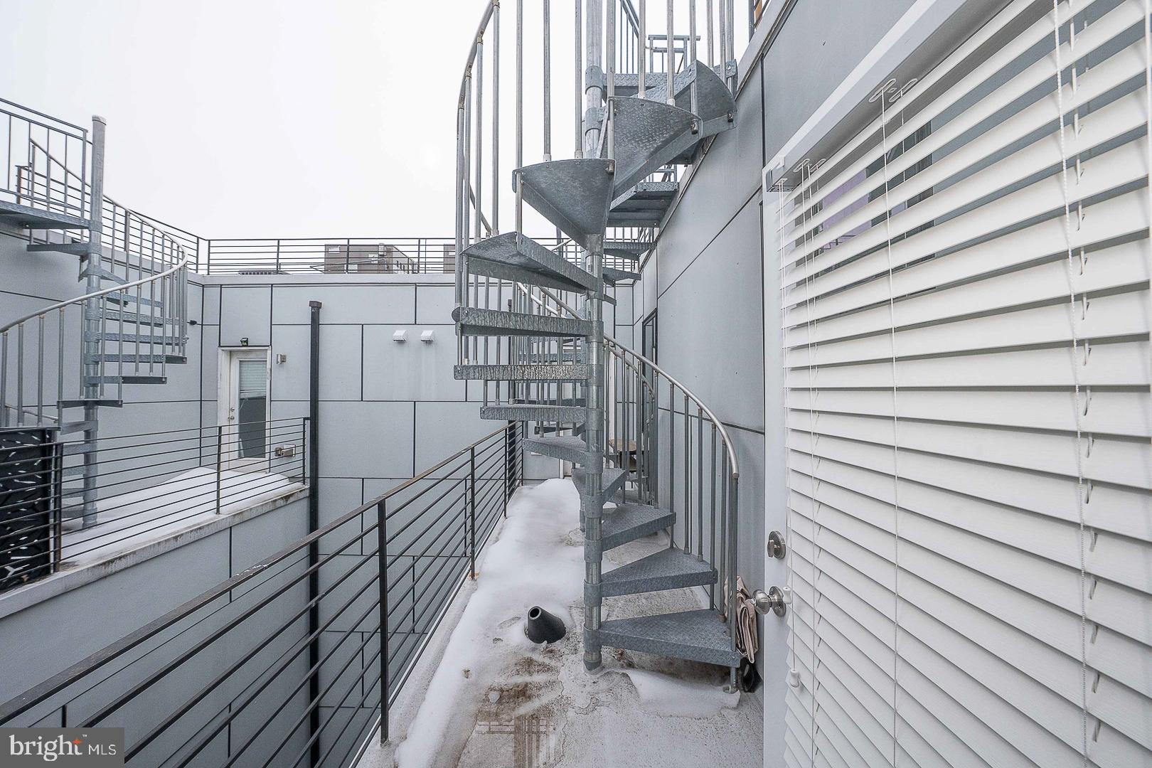 FRANCISVILLE - Residential