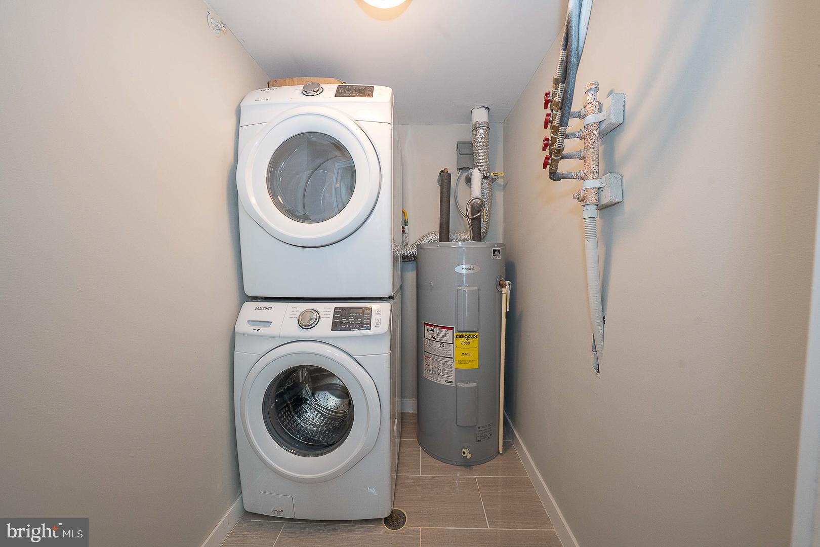 FRANCISVILLE - Residential